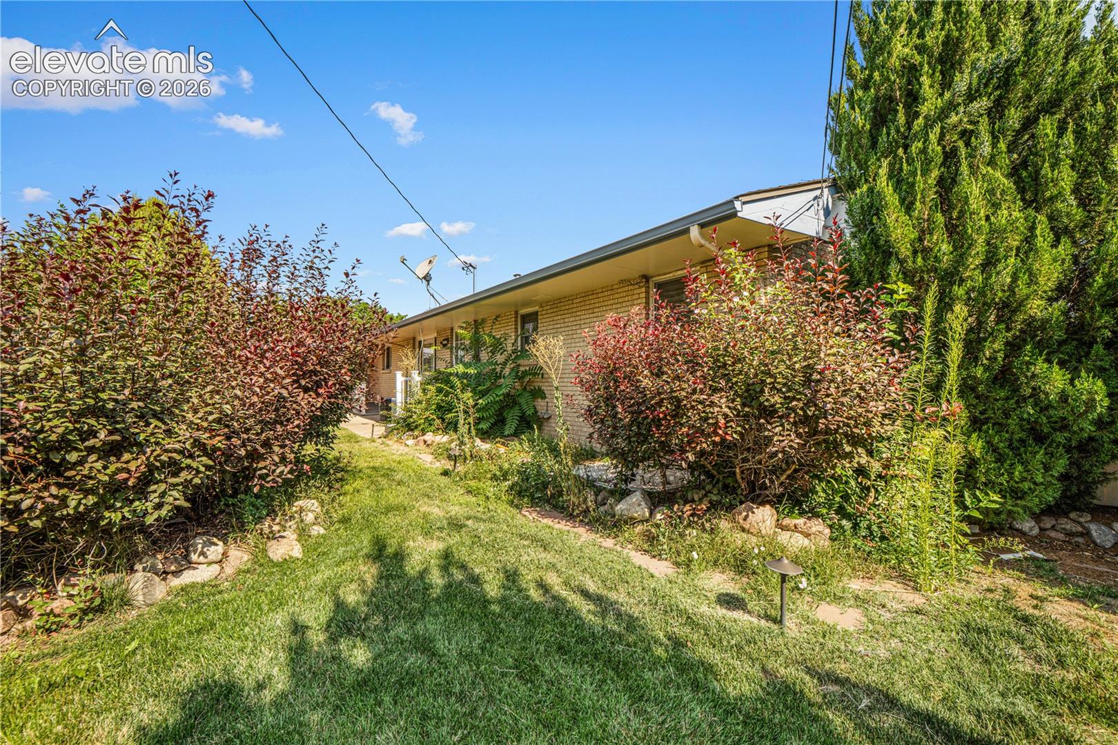 Listing photo 37 for 3514 St Clair Avenue