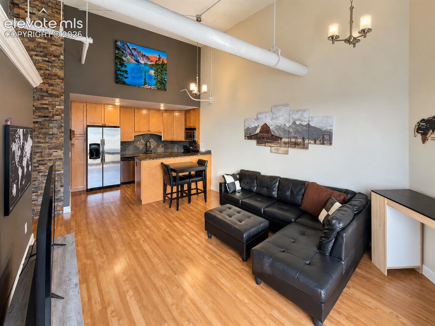 Listing photo 11 for 1625 Larimer Street 3202