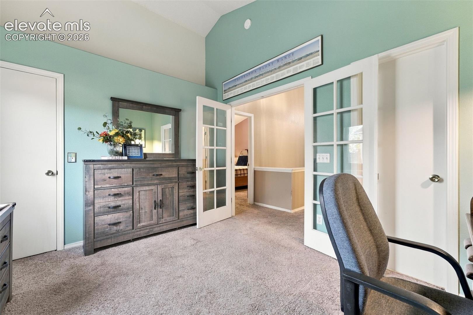 Listing photo 14 for 8140 Radcliff Drive
