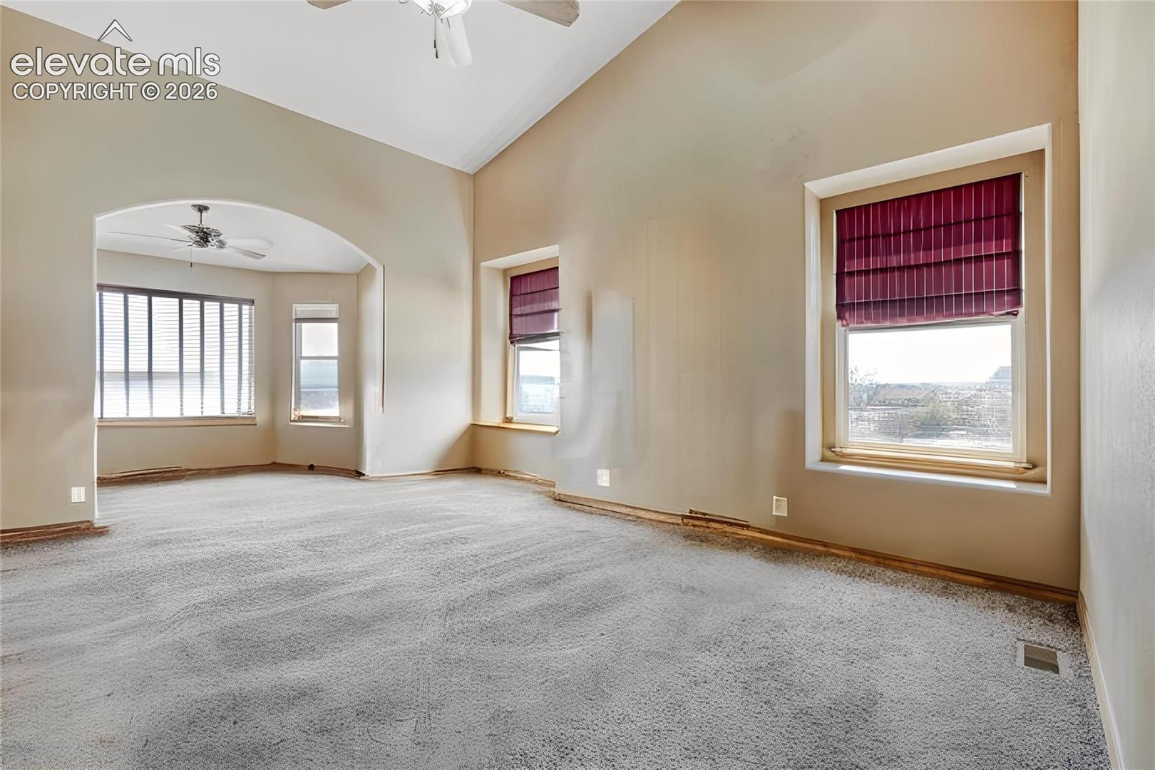 Listing photo 14 for 11303 Mount Gateway Drive