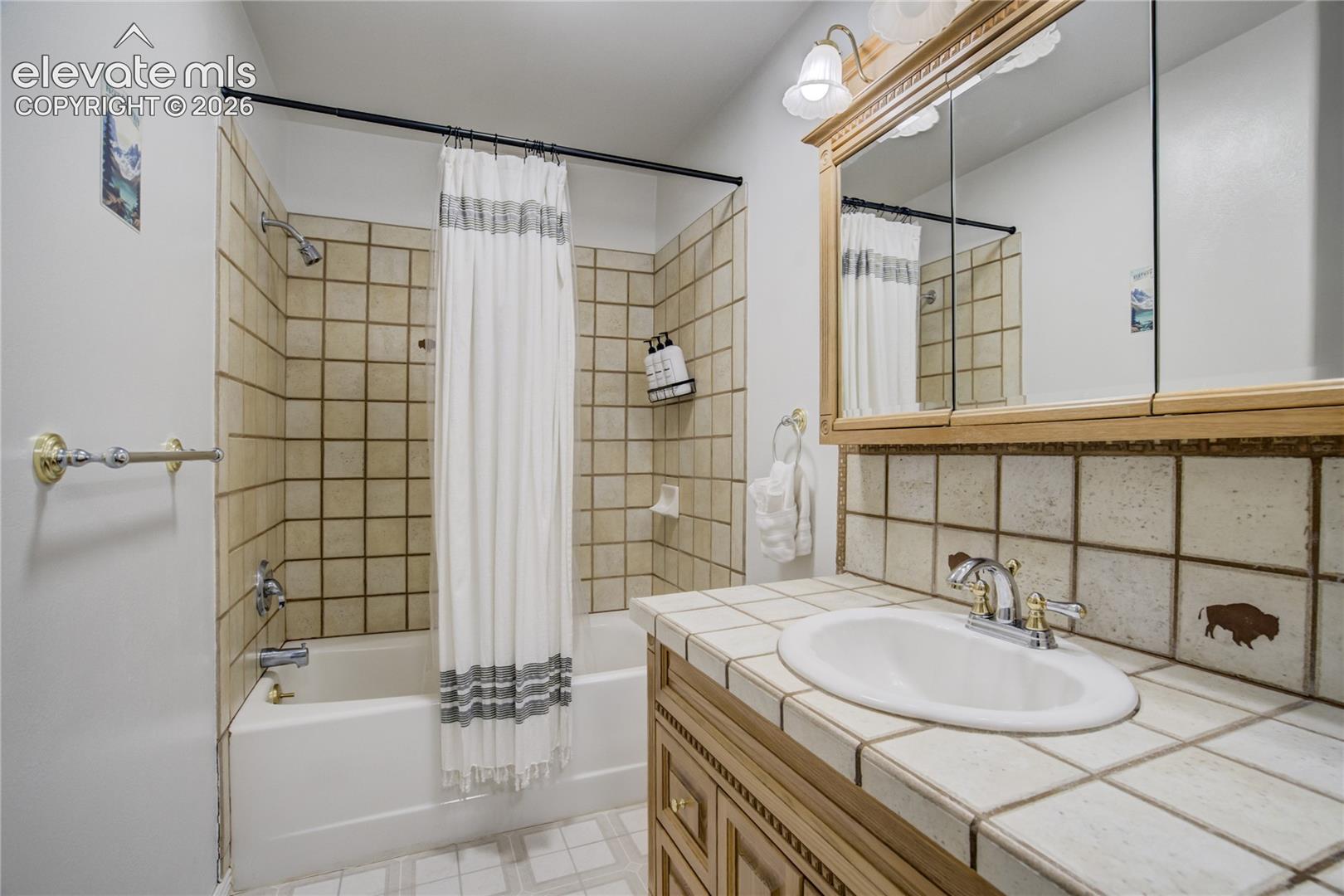 Listing photo 14 for 10665 S Highway 67