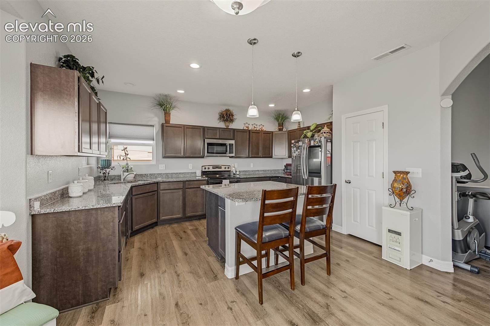 Listing photo 10 for 7448 Moab Court