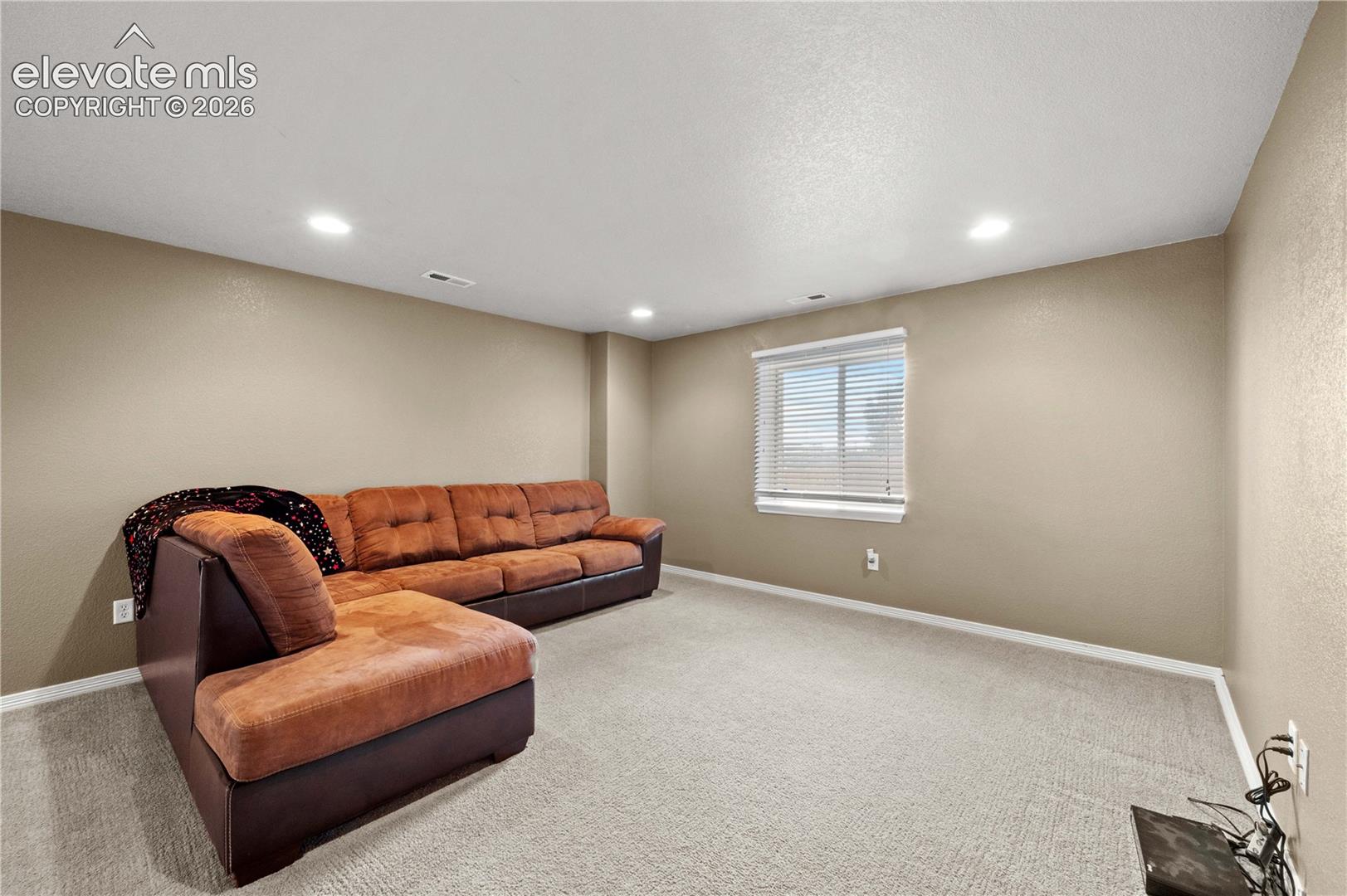 Listing photo 17 for 9223 Waters Edge Drive