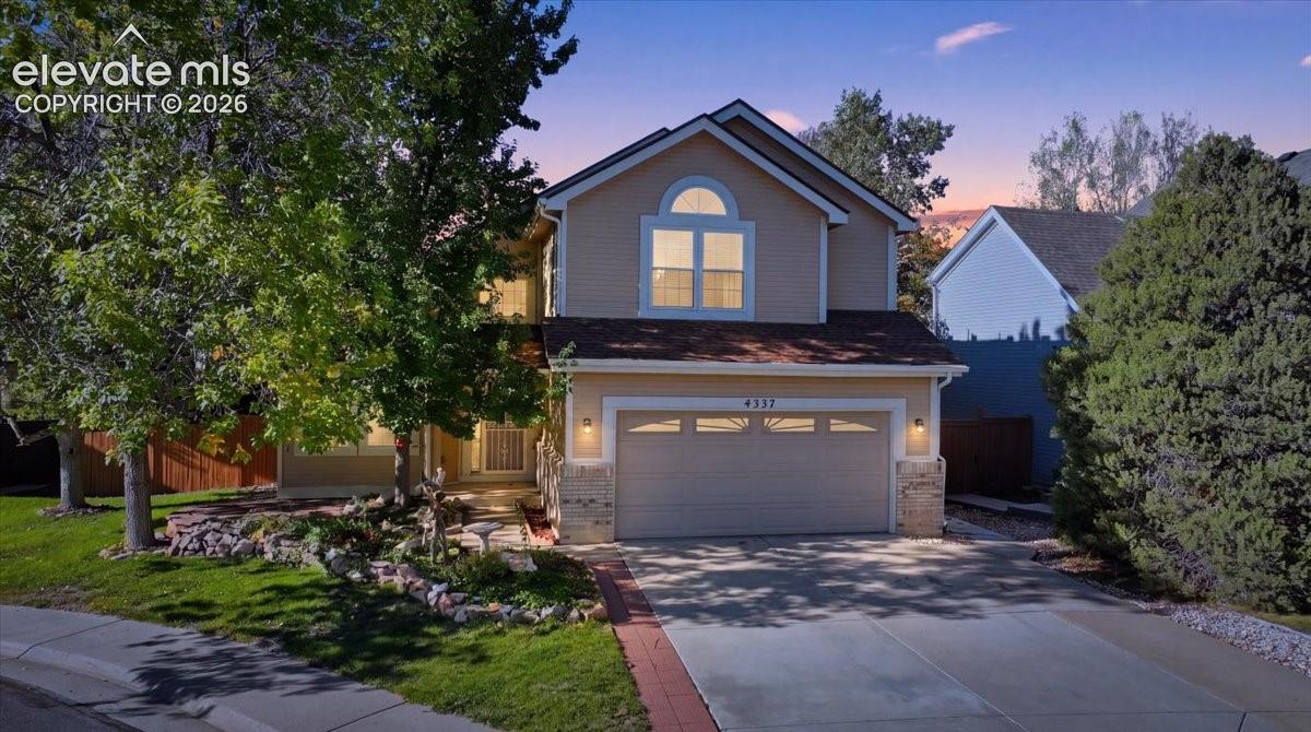 Listing photo 3 for 4337 W Deertrail Court