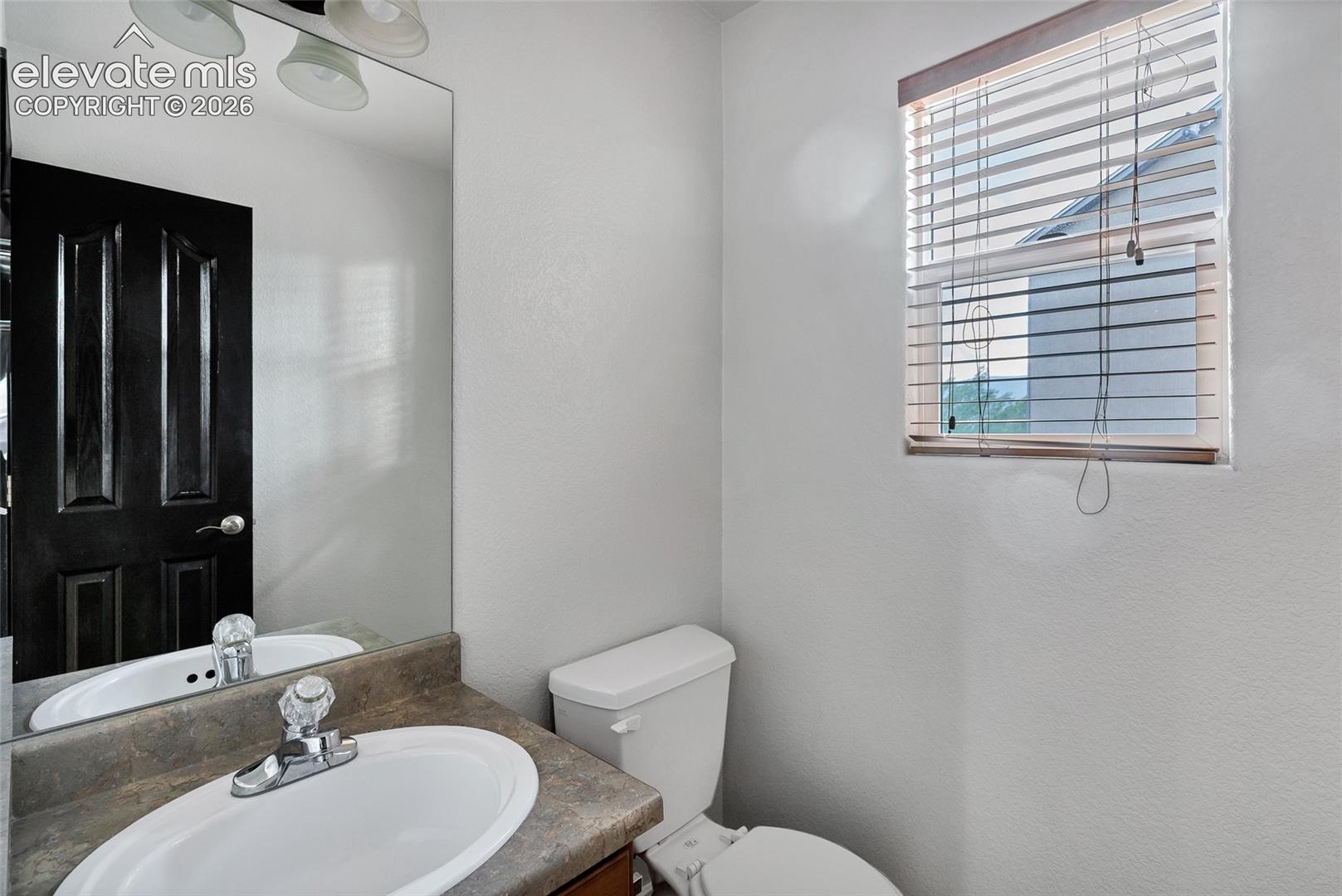 Listing photo 17 for 831 Merrimack River Way