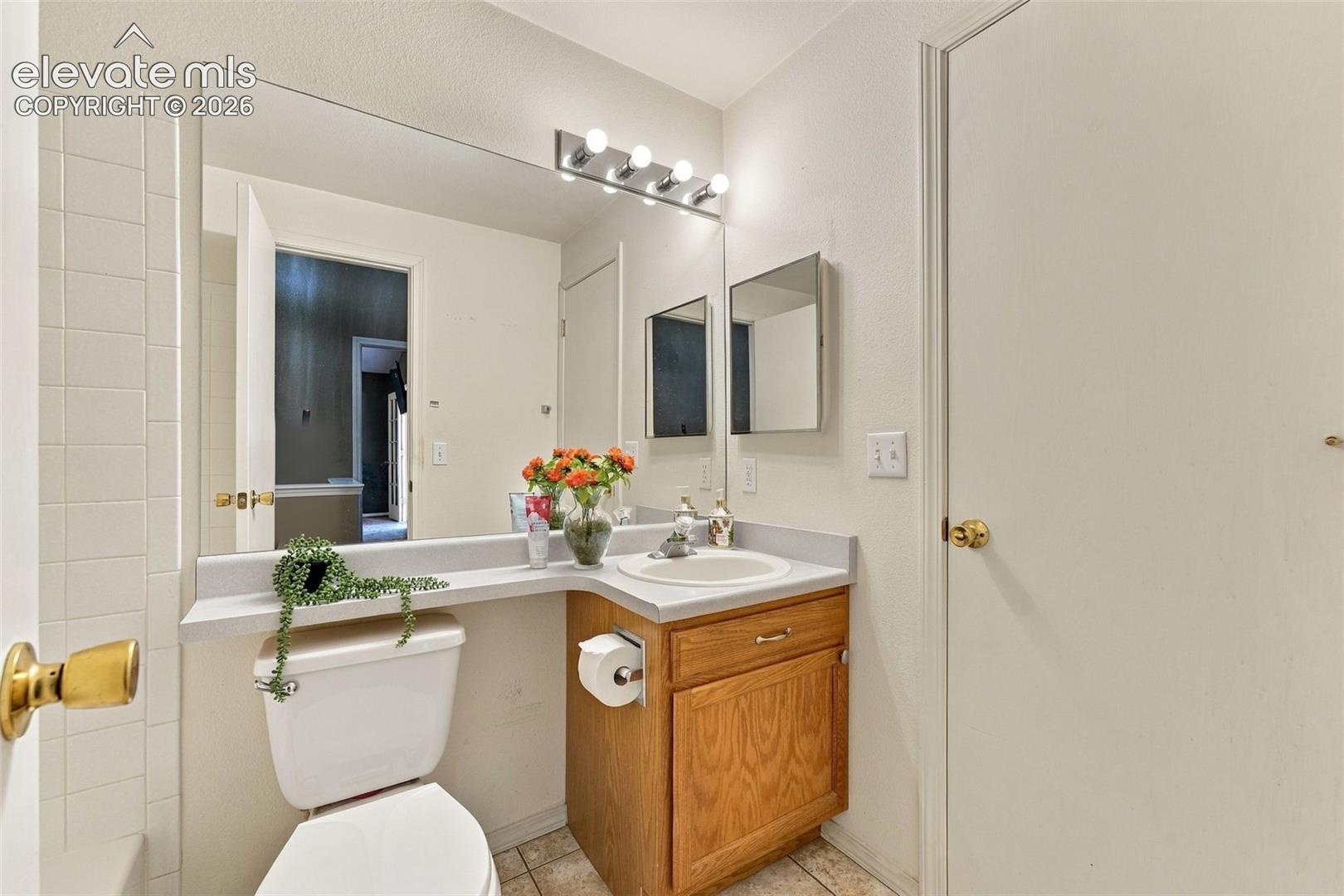 Listing photo 30 for 8140 Radcliff Drive