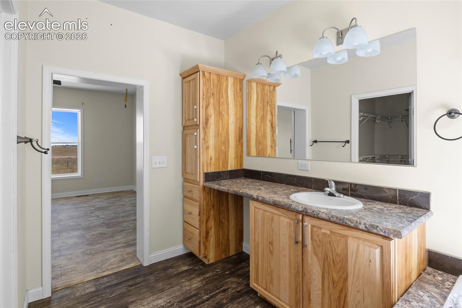 Listing photo 26 for 842 Spotted Owl Way