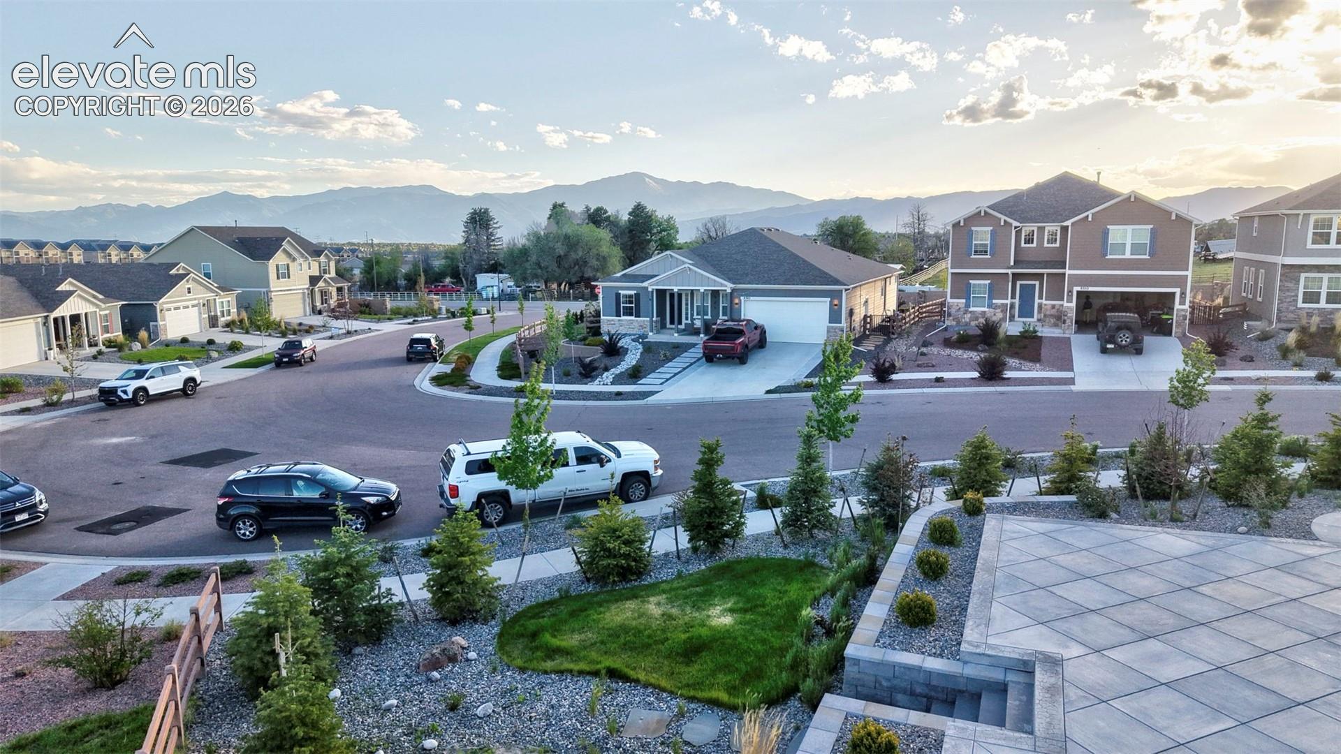 6007 Wendy Stream Way, photo 46