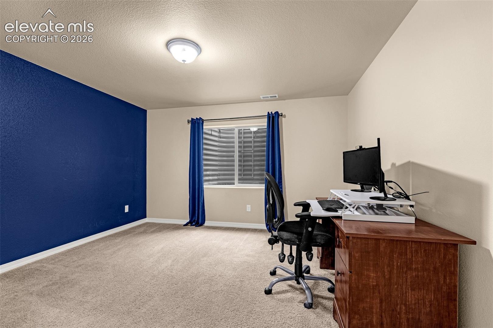 Listing photo 33 for 10638 Mt Emerald Drive