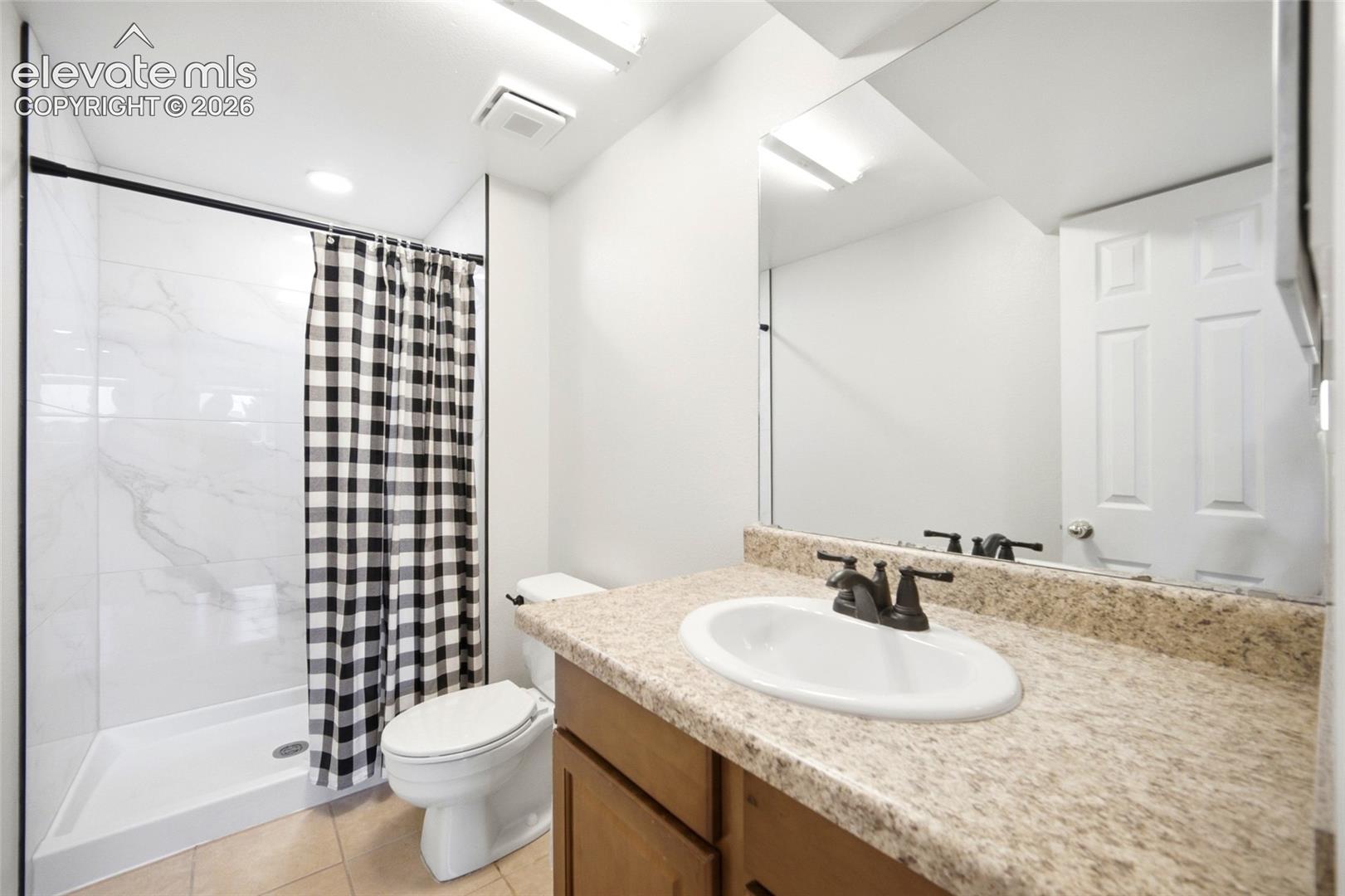 Listing photo 23 for 6735 Blue River Way