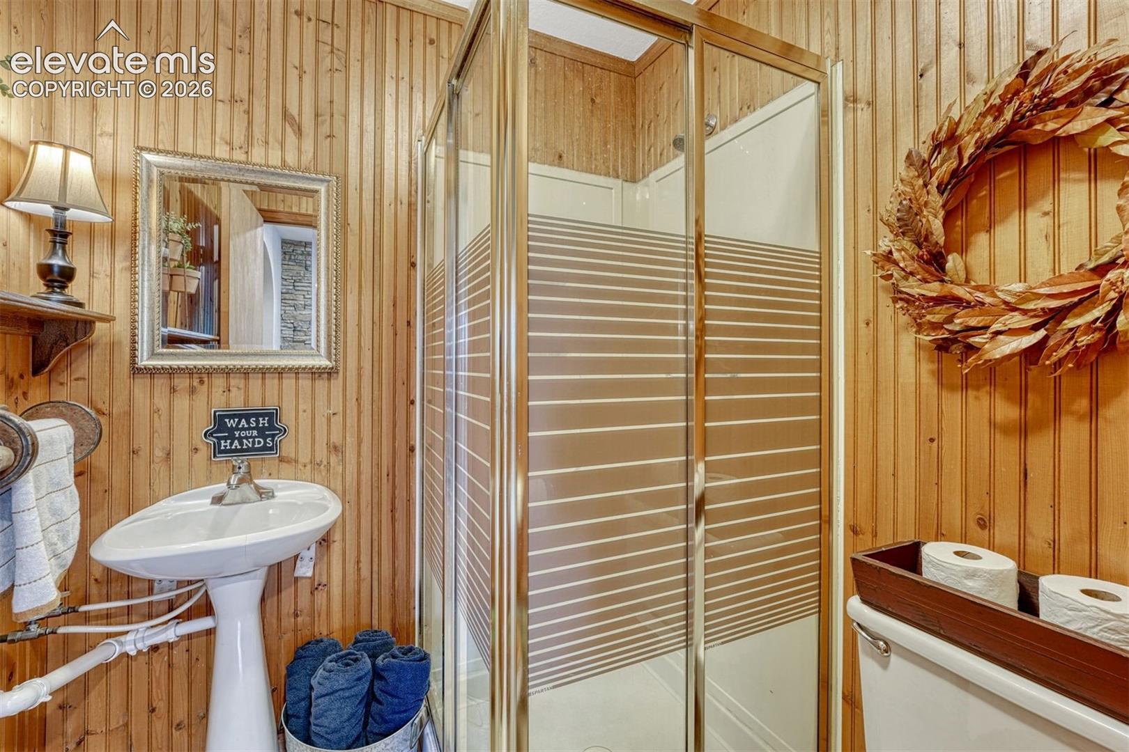 Listing photo 21 for 1900 E San Rafael Street