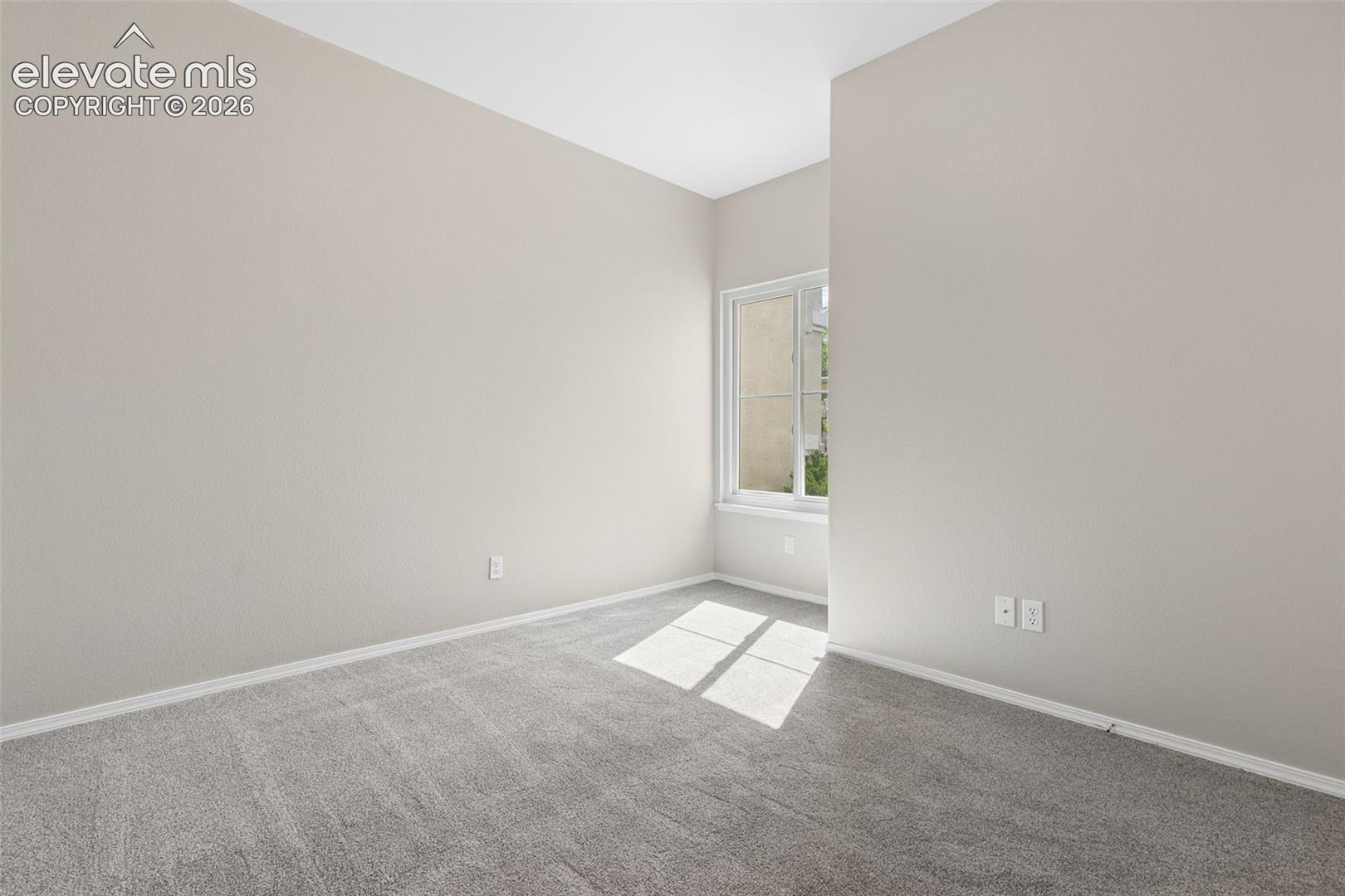 Listing photo 19 for 3910 Strawberry Field Grove A