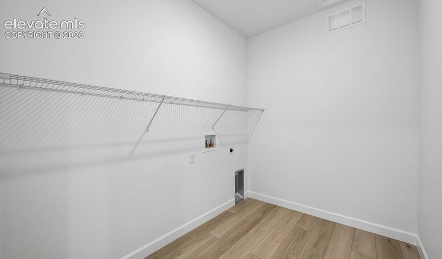 Listing photo 6 for 16729 Starfall Drive