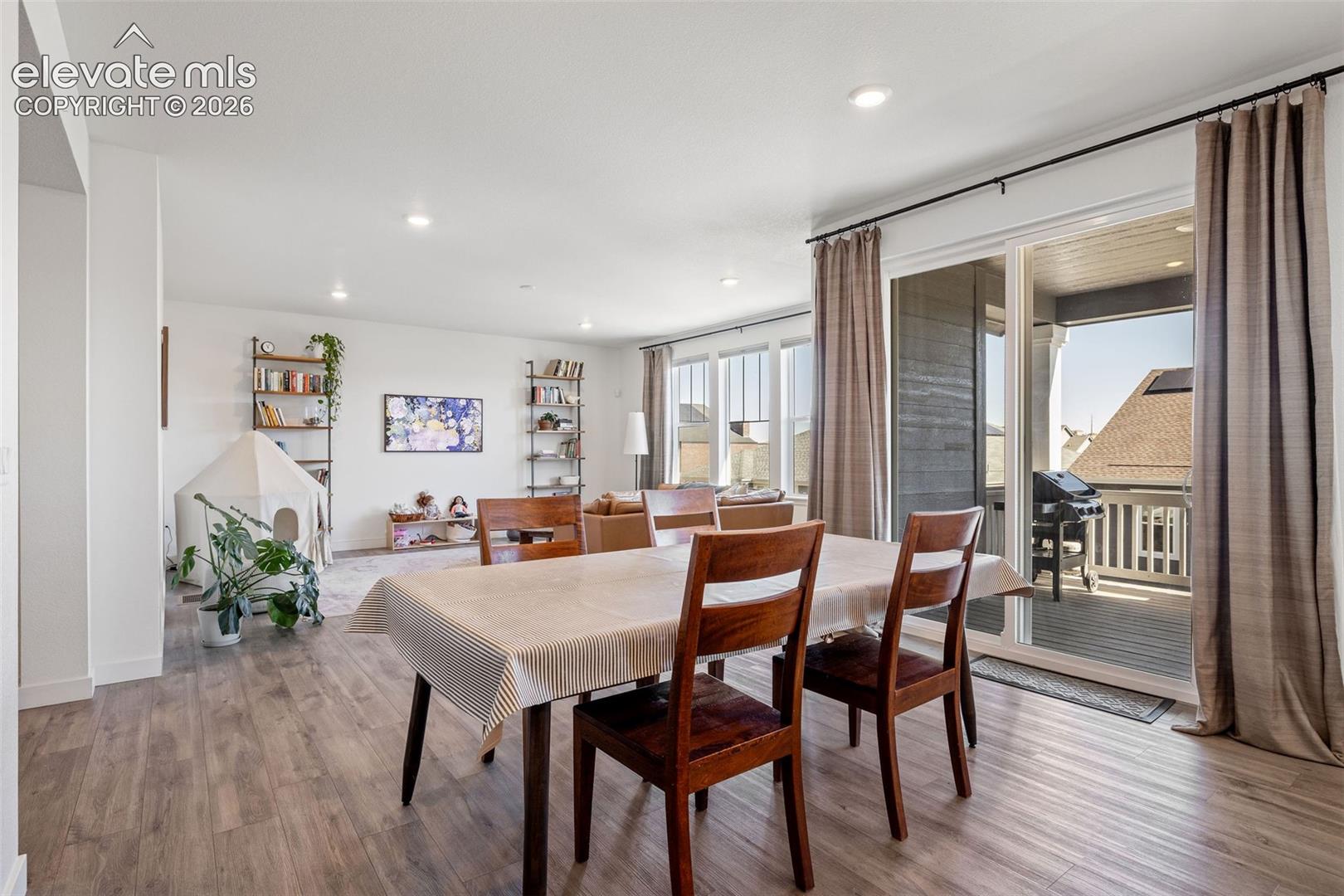 Listing photo 17 for 8168 Sewanee Peak Street