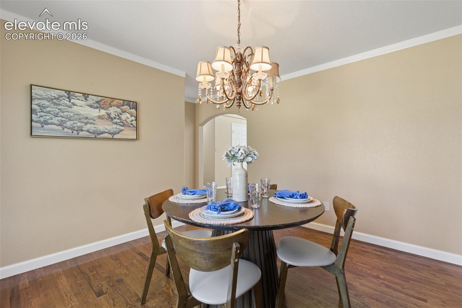 Listing photo 7 for 1622 Lookout Springs Drive