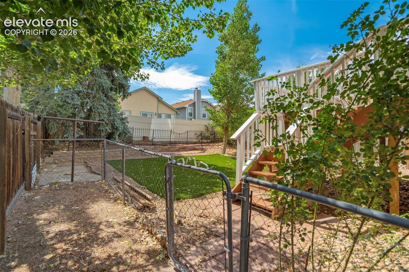 8295 Candon Drive, photo 37