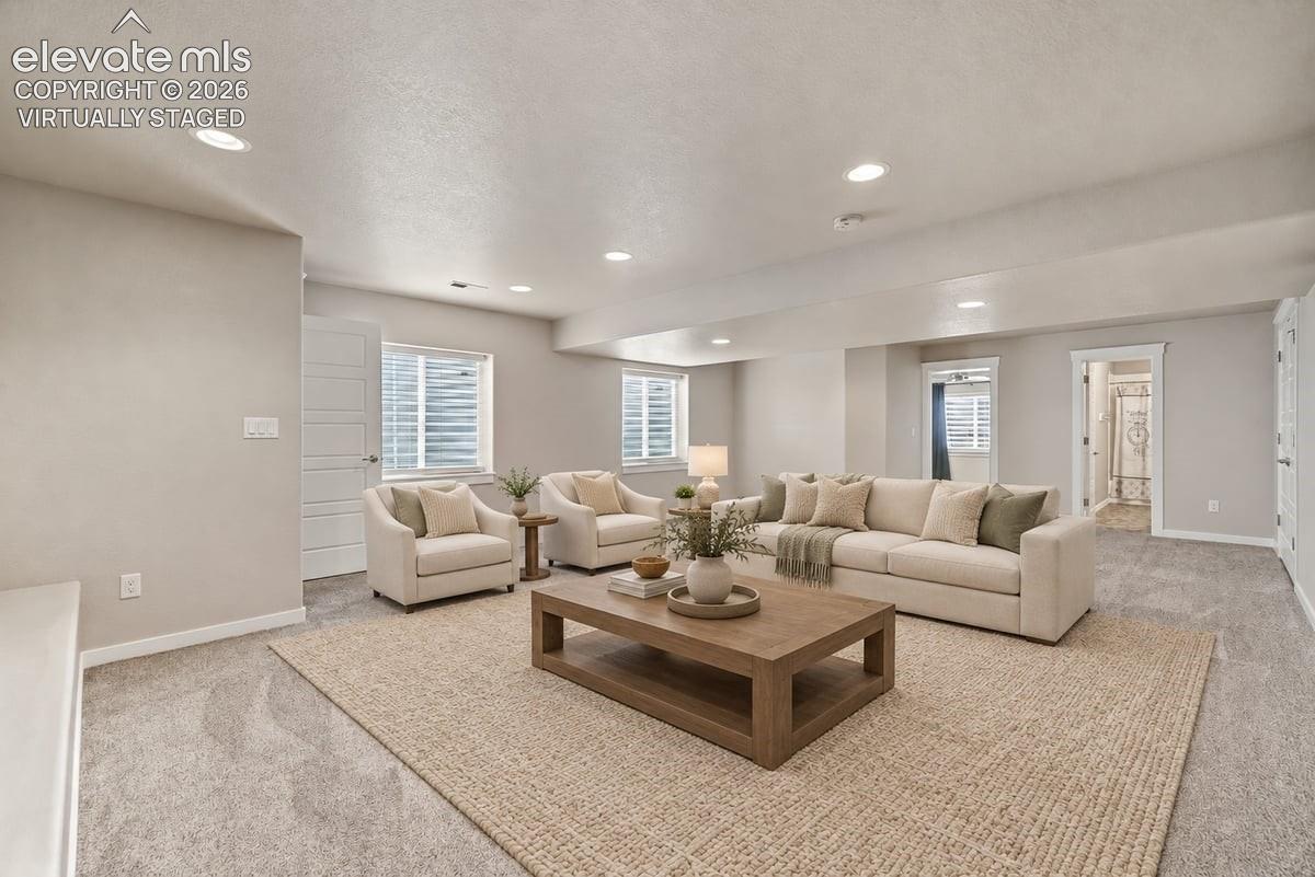 Listing photo 31 for 3502 Red Baron Drive