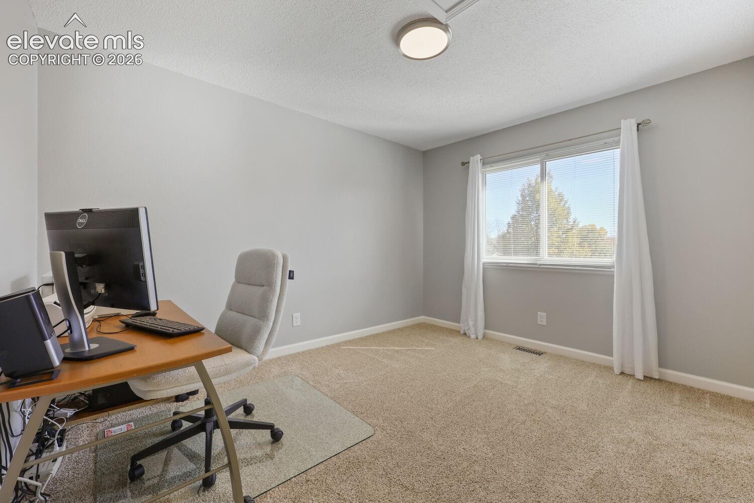 Listing photo 32 for 6206 Whirlwind Drive