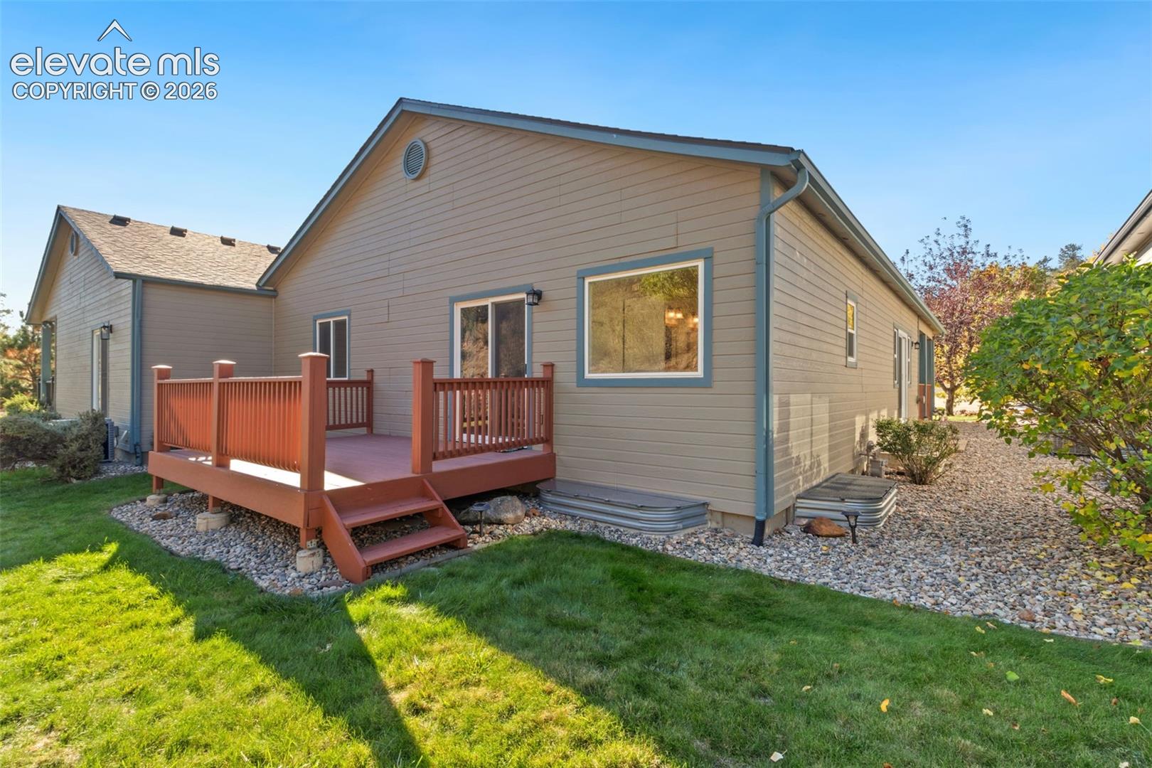 2251 Palm Drive, photo 32