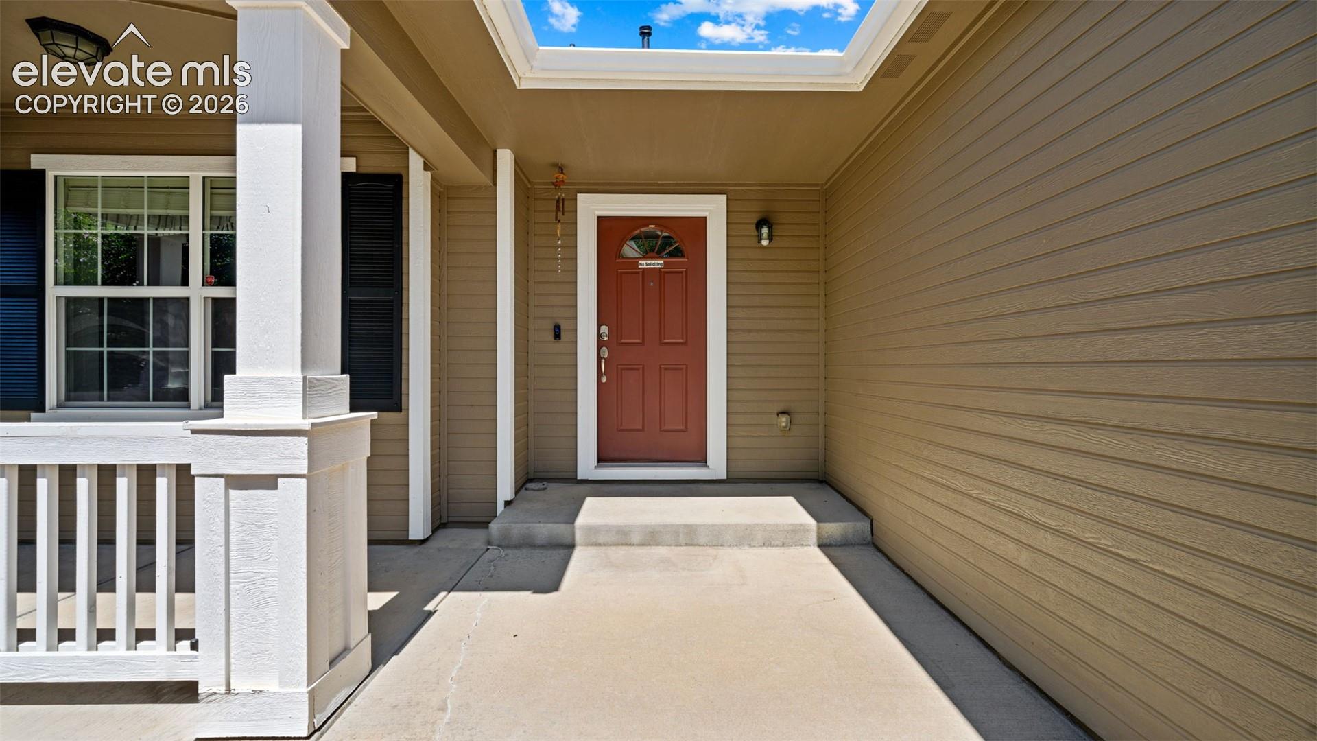Listing photo 46 for 8068 Hollygrape Lane