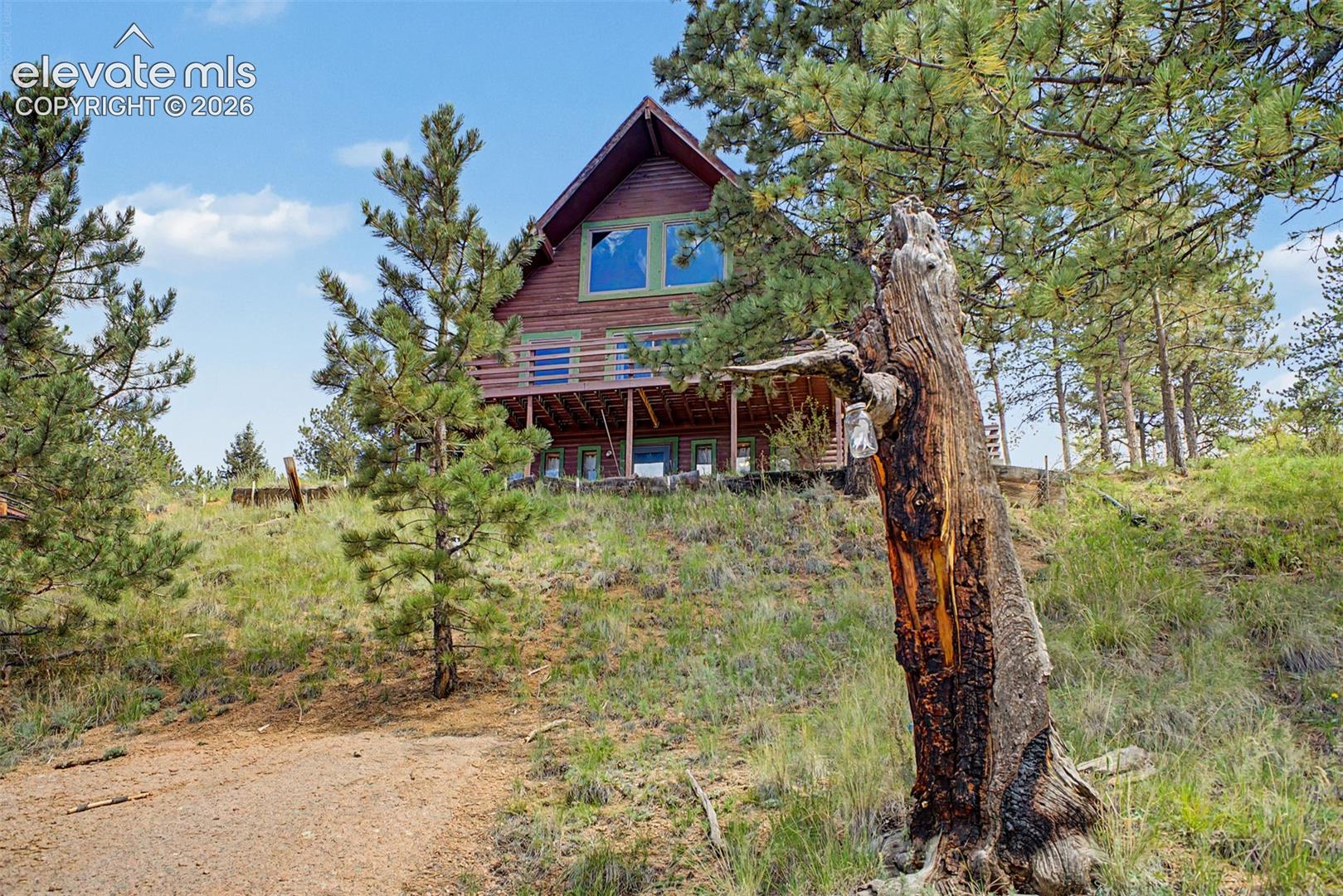 Listing photo 50 for 525 Wilson Way