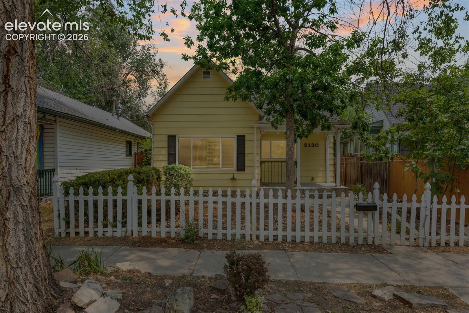 Listing photo 38 for 2130 W Kiowa Street