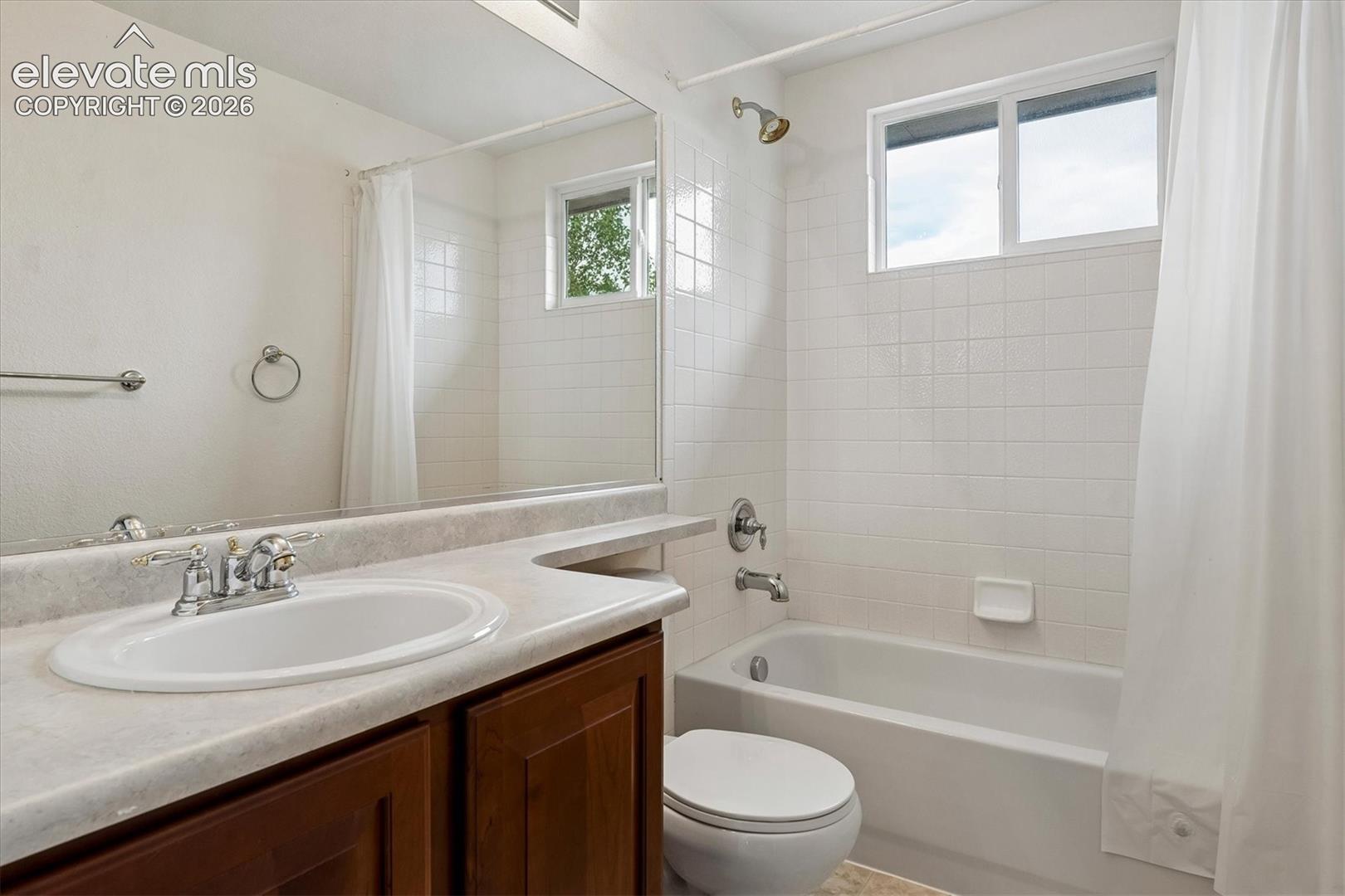 Listing photo 19 for 7765 Midnight Road