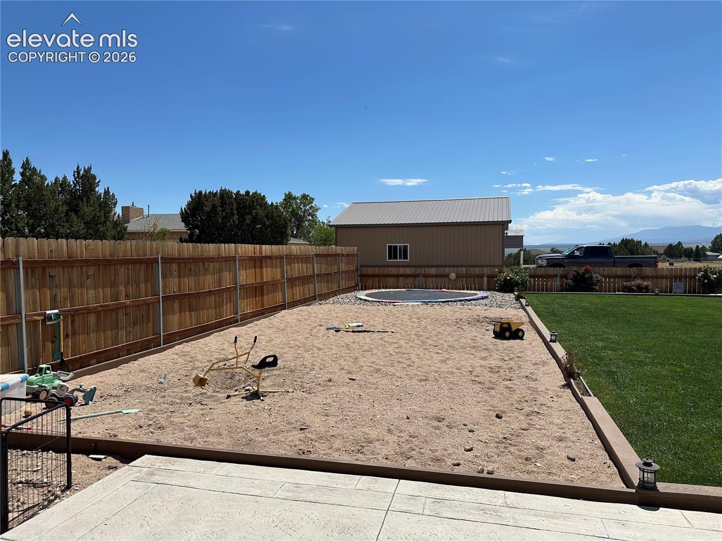 Listing photo 41 for 2064 W Hesperus Drive