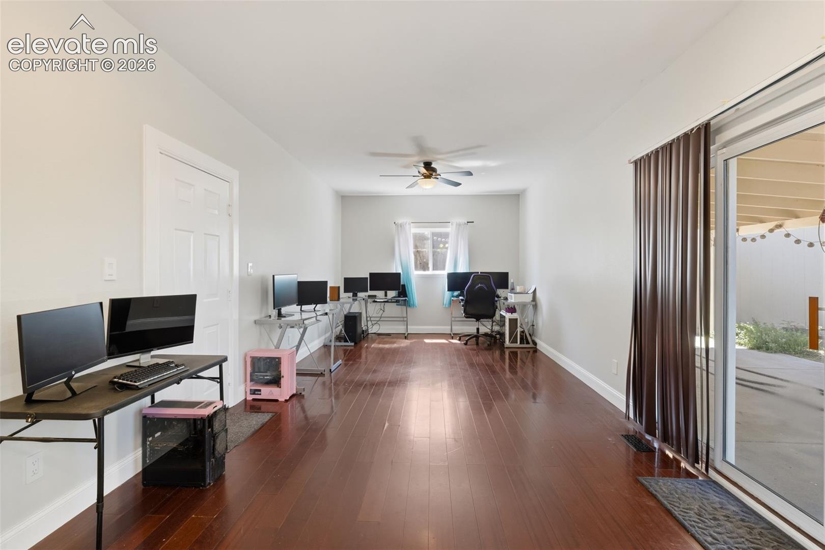 Listing photo 12 for 305 Alma Avenue