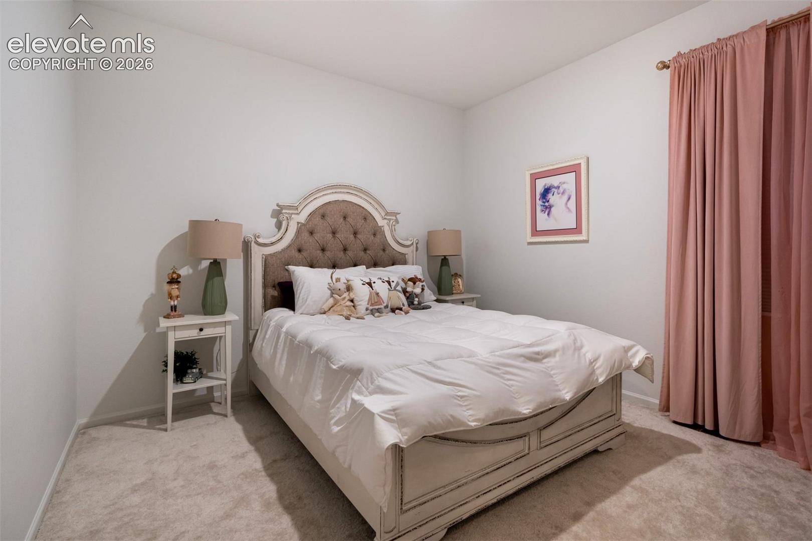 5689 Mammoth Lane, photo 22