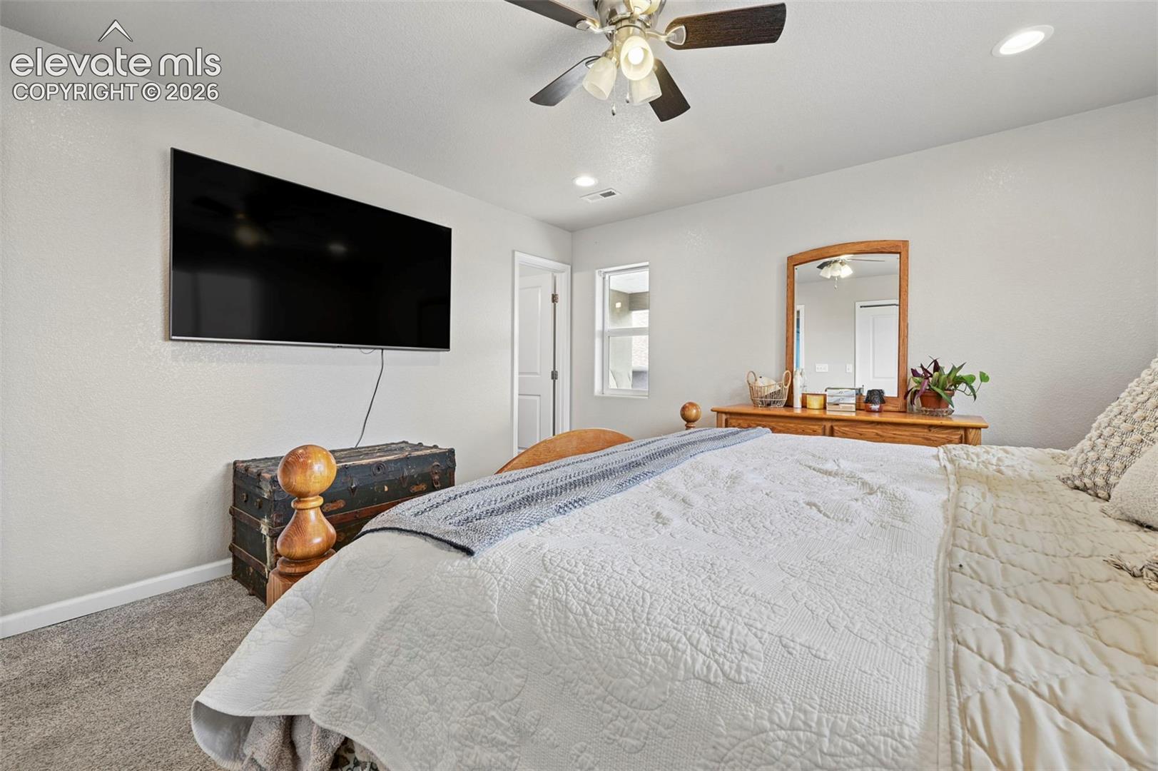 Listing photo 15 for 4966 Beckwith Drive