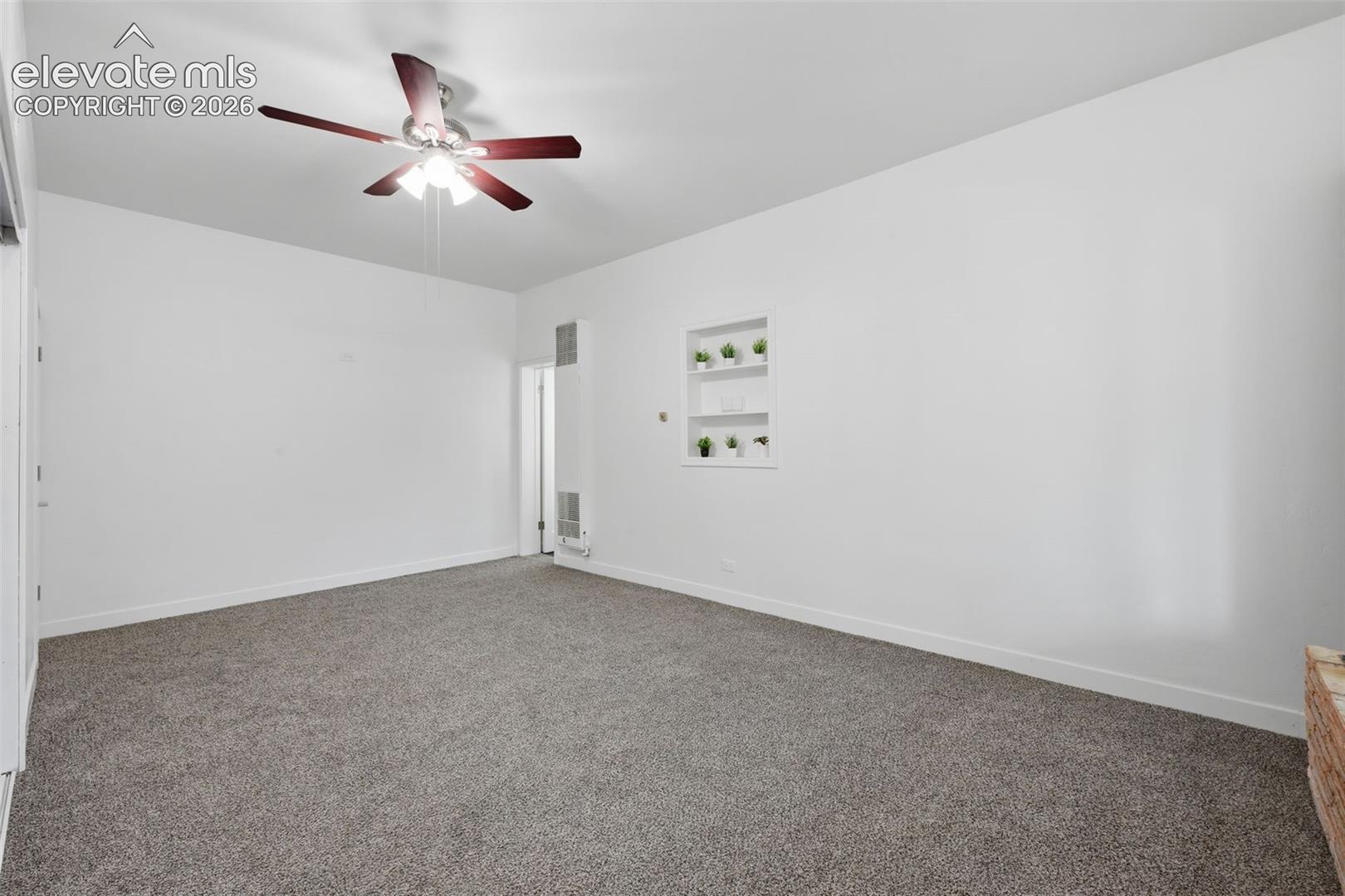 901 Iowa Avenue, photo 15