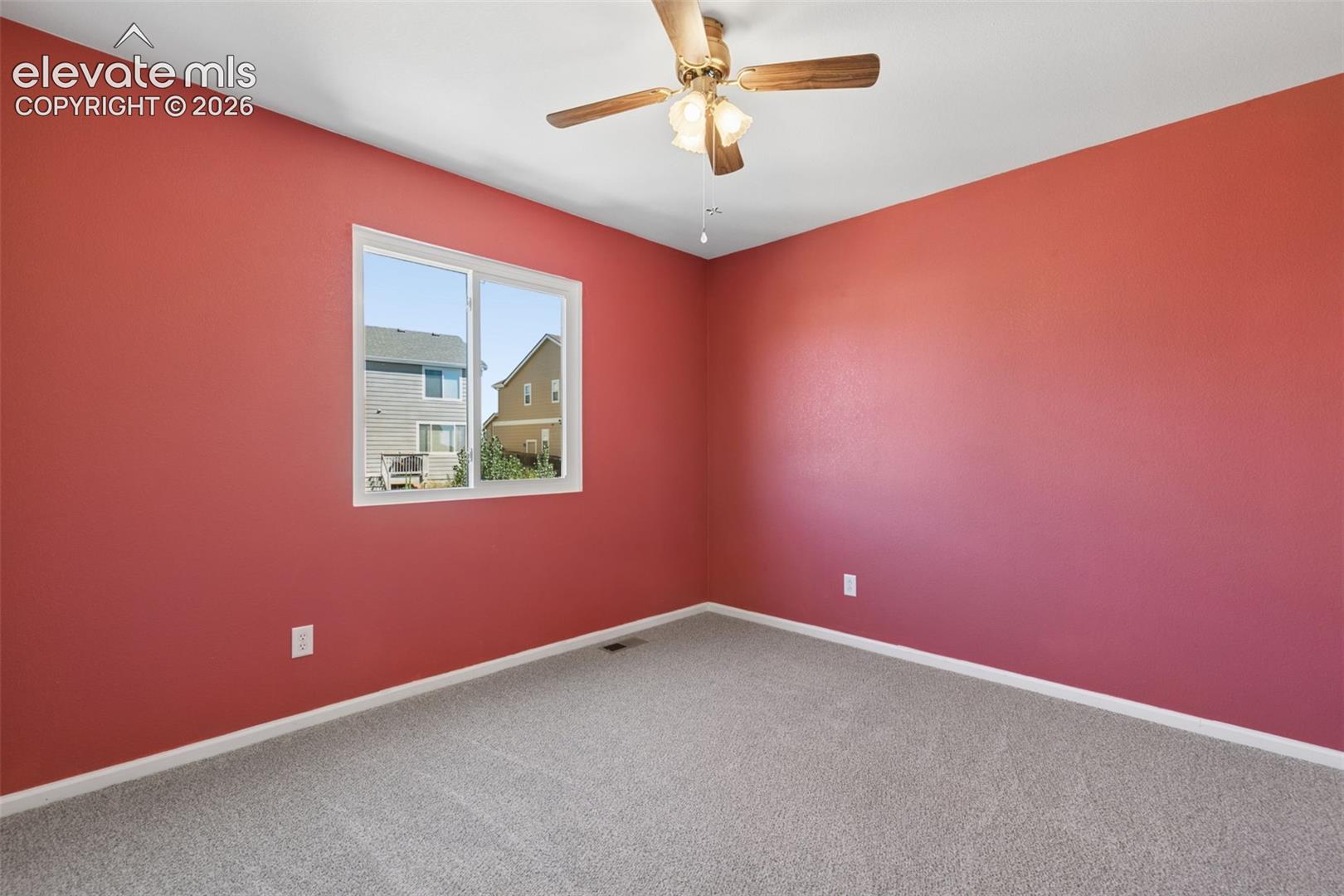 Listing photo 18 for 8034 Brittinger Way