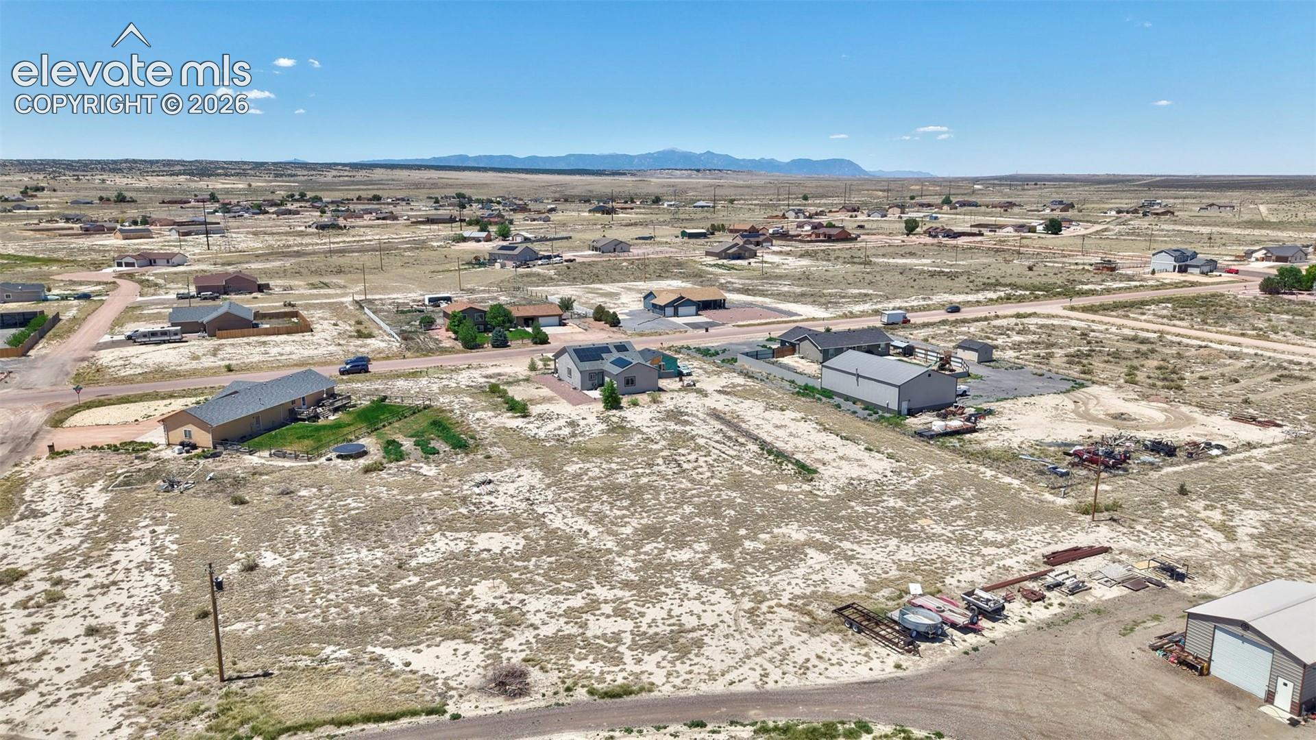 Listing photo 41 for 1114 E Laramie Avenue
