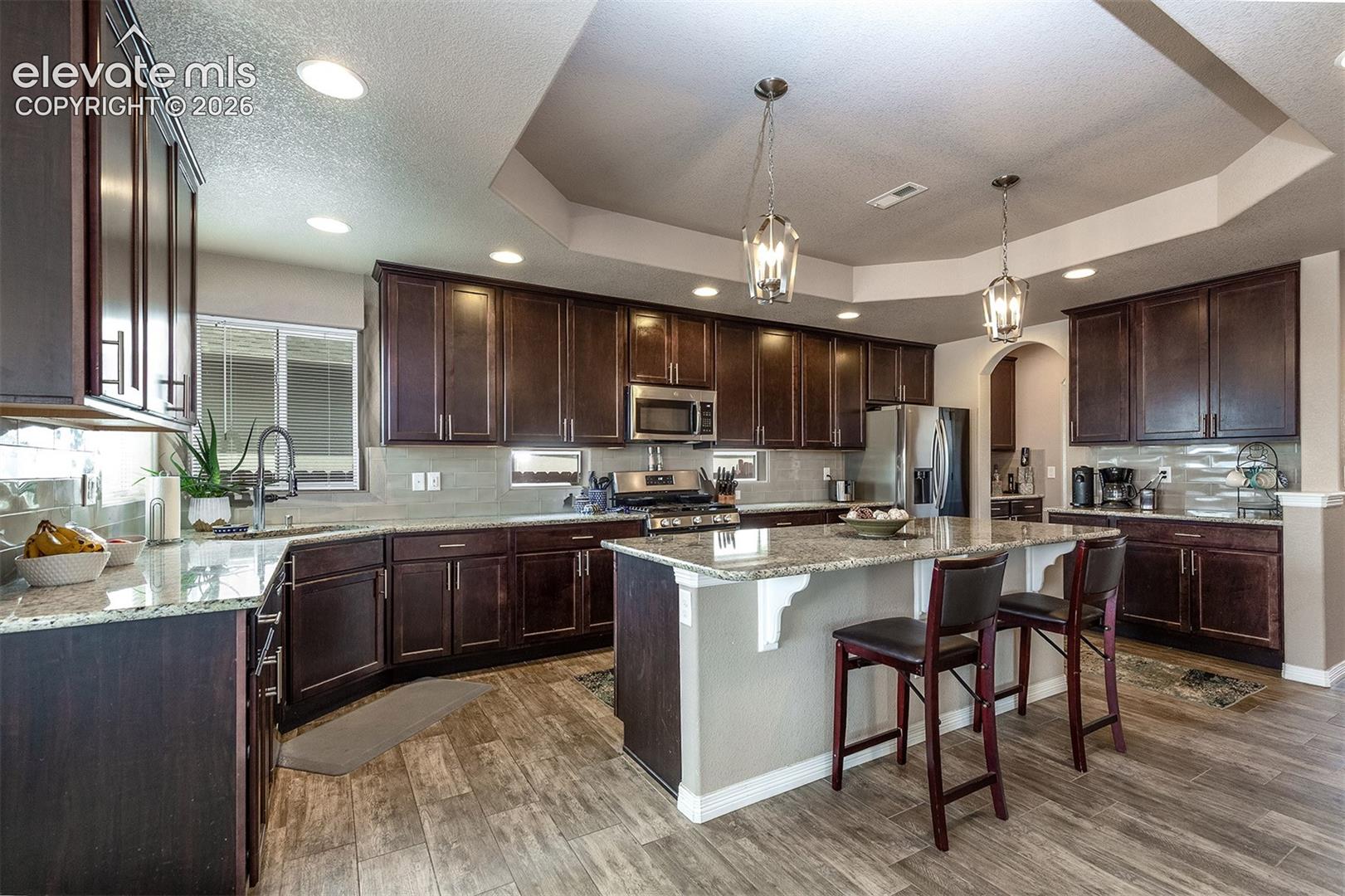 Listing photo 11 for 9652 Emerald Vista Drive