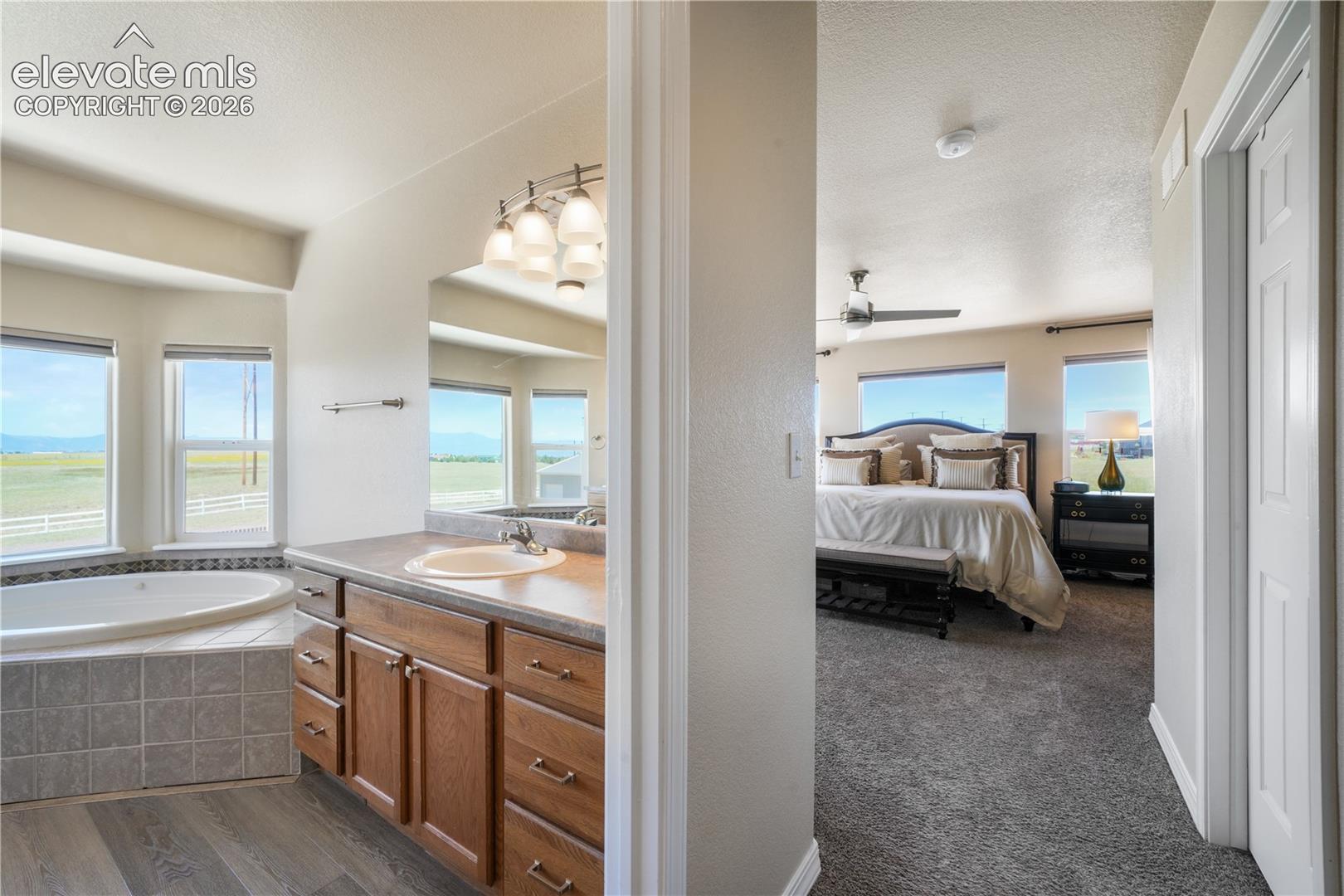 Listing photo 23 for 8524 Towner Avenue