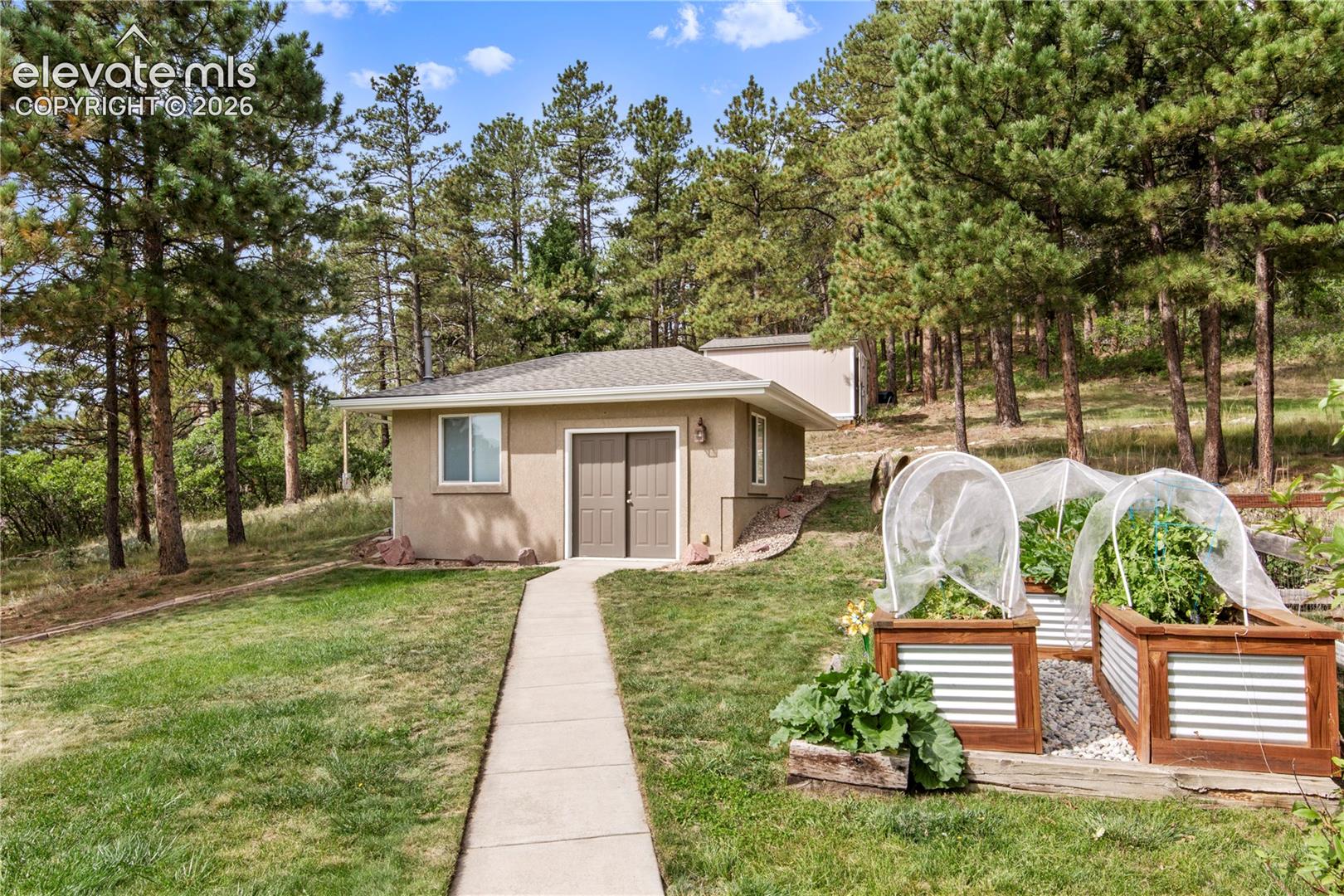 Listing photo 33 for 3290 Hamal Circle