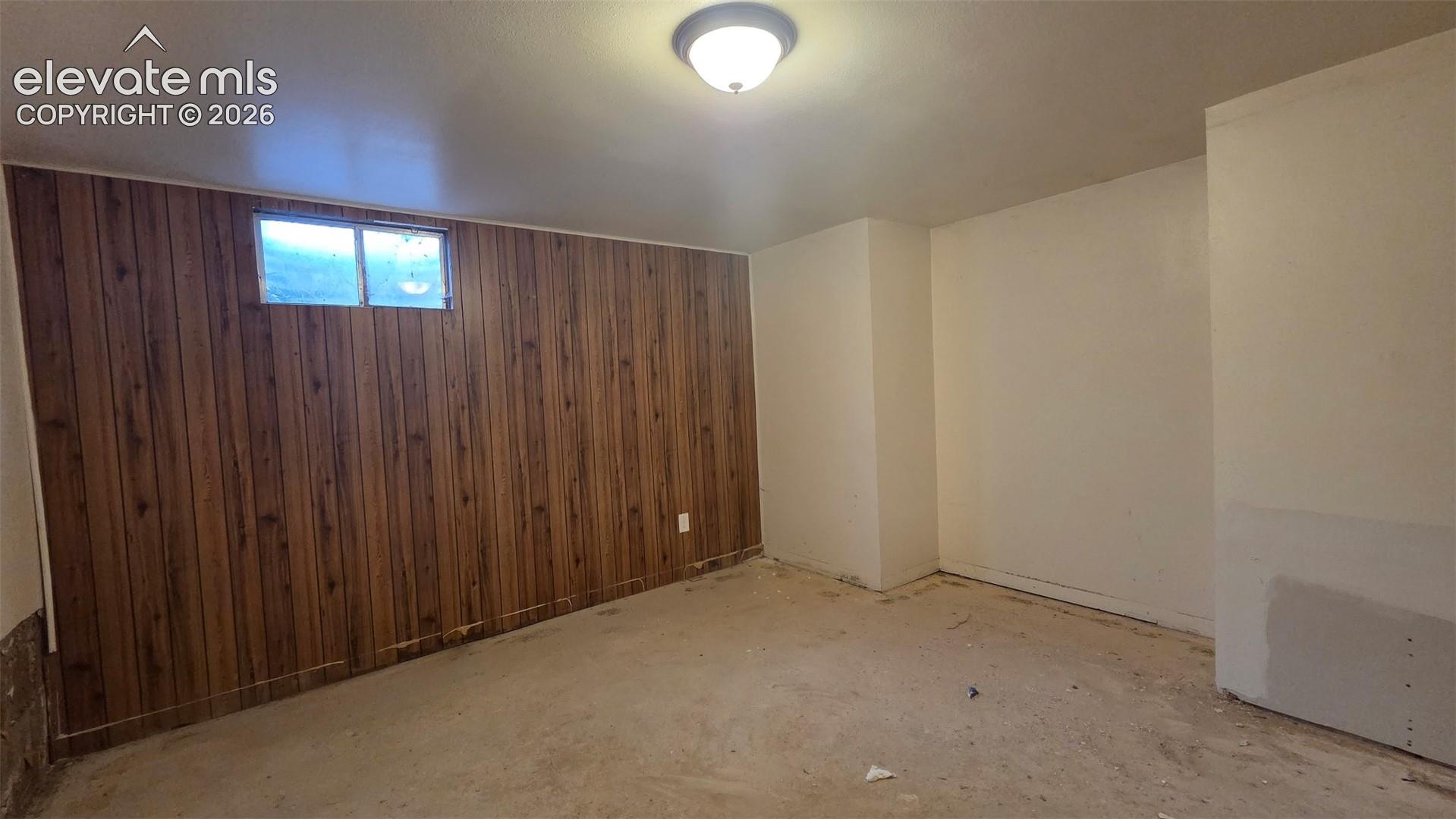 Listing photo 21 for 28162 Gale Road