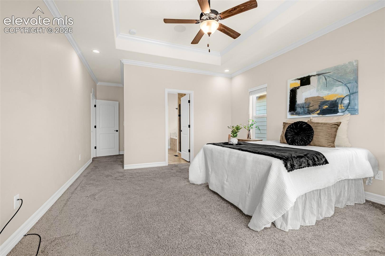 Listing photo 16 for 9813 Fairway Glen Drive
