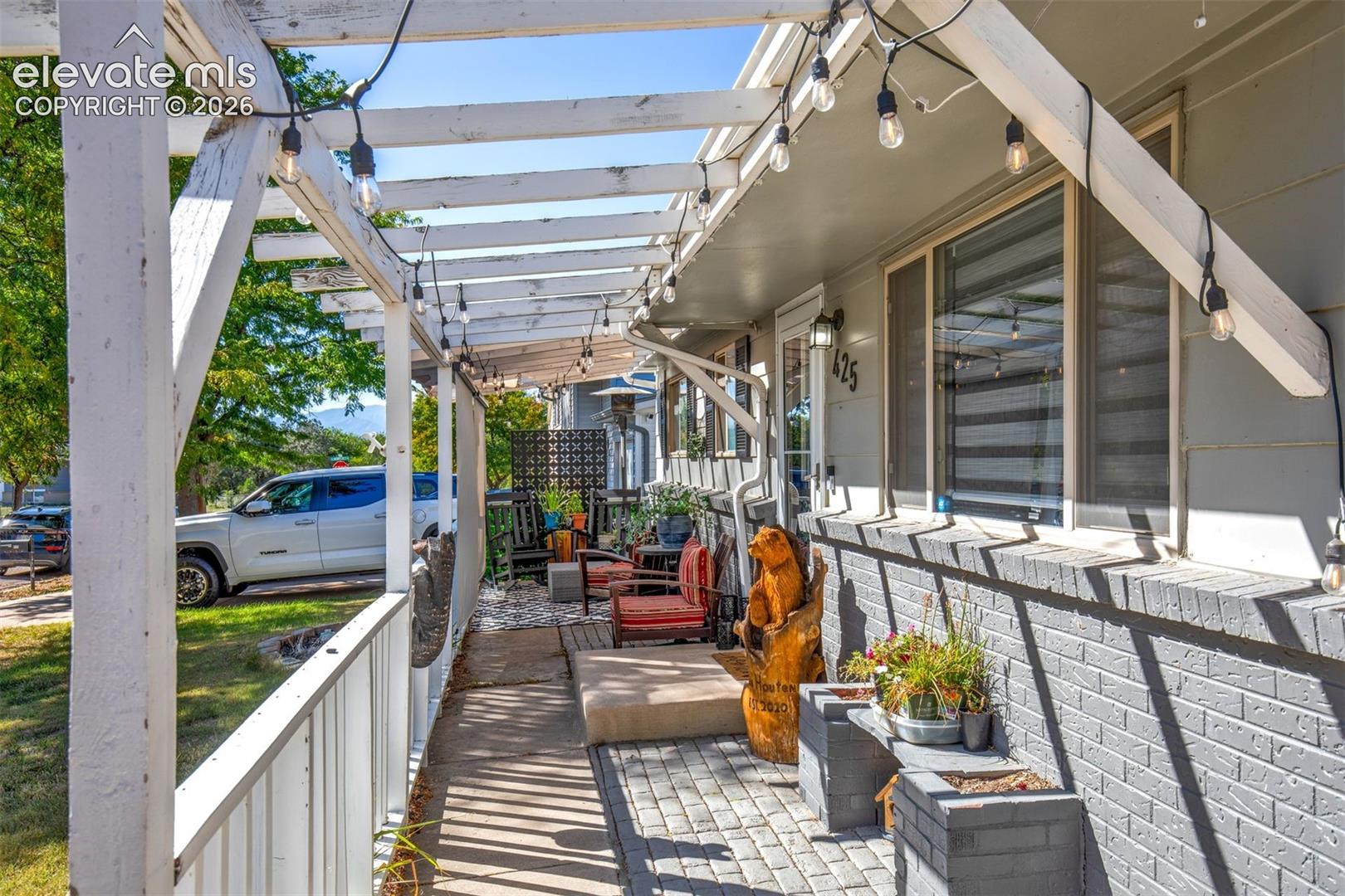 Listing photo 4 for 425 Calle Entrada NA