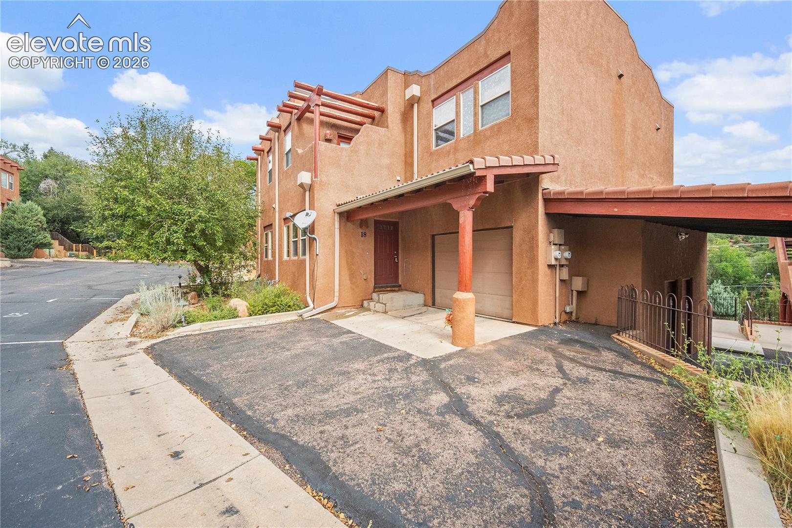 Listing photo 35 for 18 Taos Place
