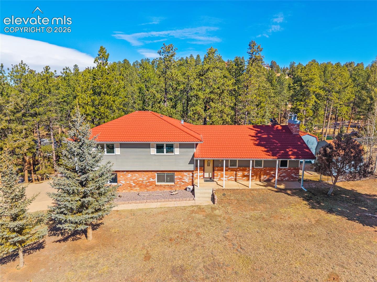 400 Sunnywood Lane