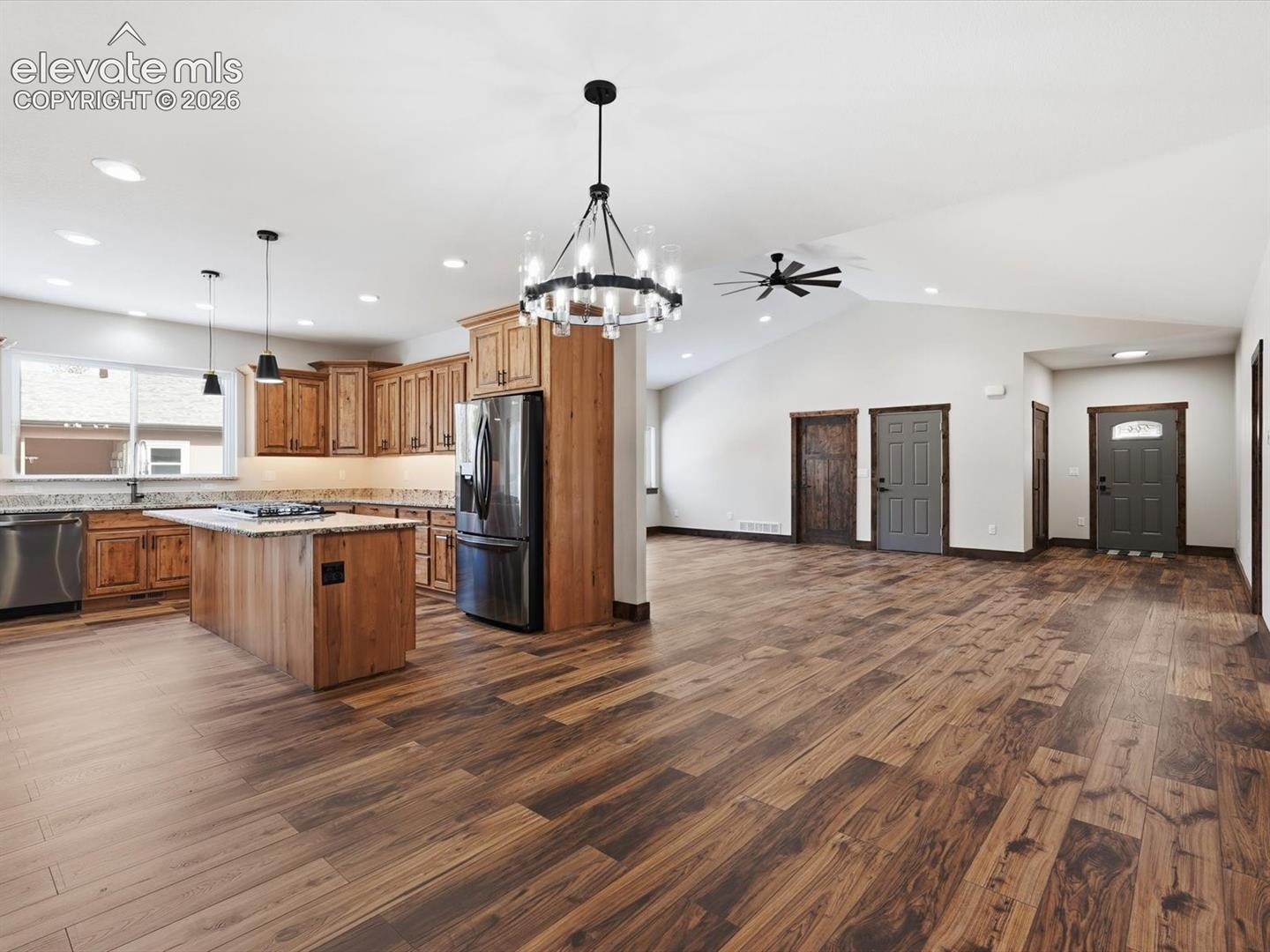 Listing photo 14 for 1309 Stone Ridge Drive