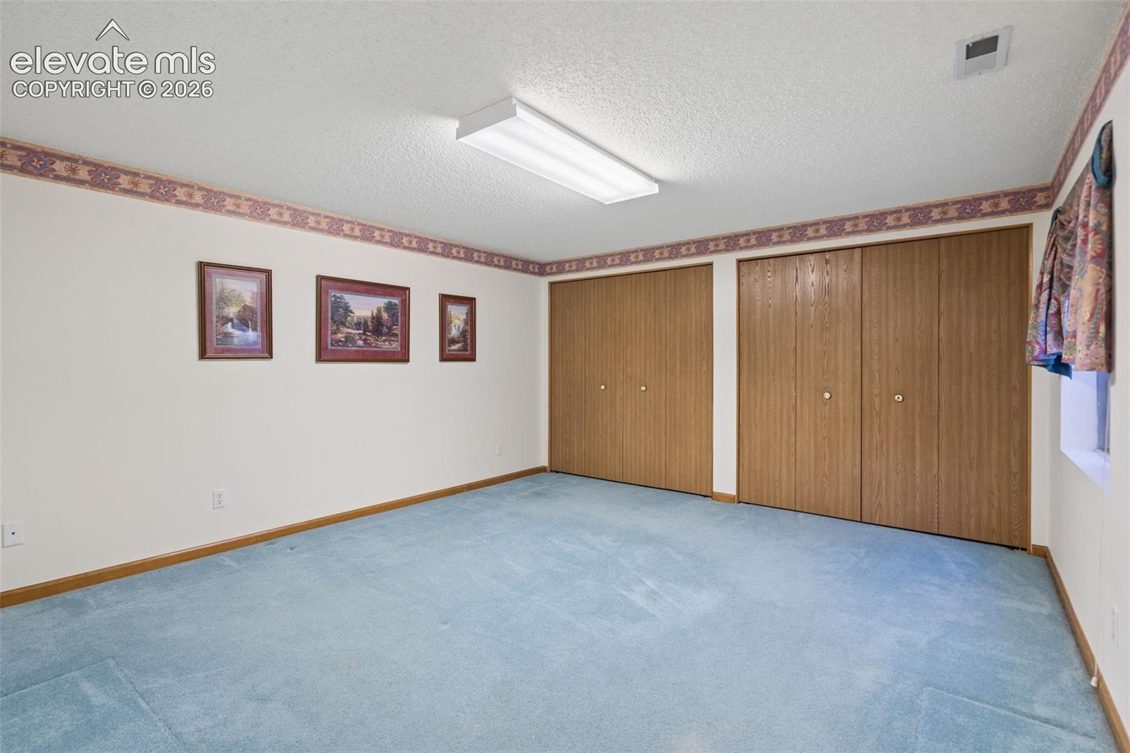 Listing photo 37 for 425 Fleming Street