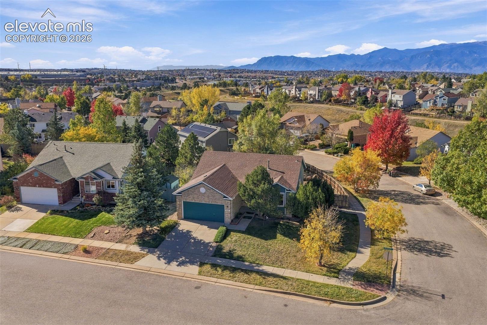Listing photo 38 for 8140 Radcliff Drive