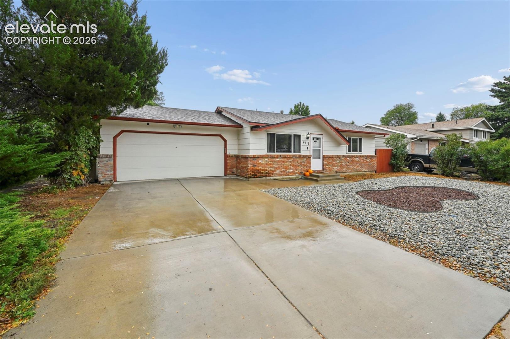 Listing photo 2 for 4615 Palmer Park Boulevard