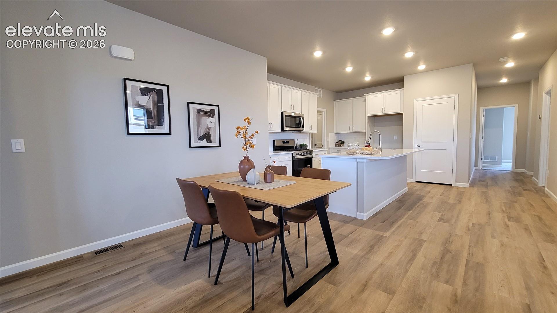 Listing photo 15 for 9496 Wolf Valley Drive