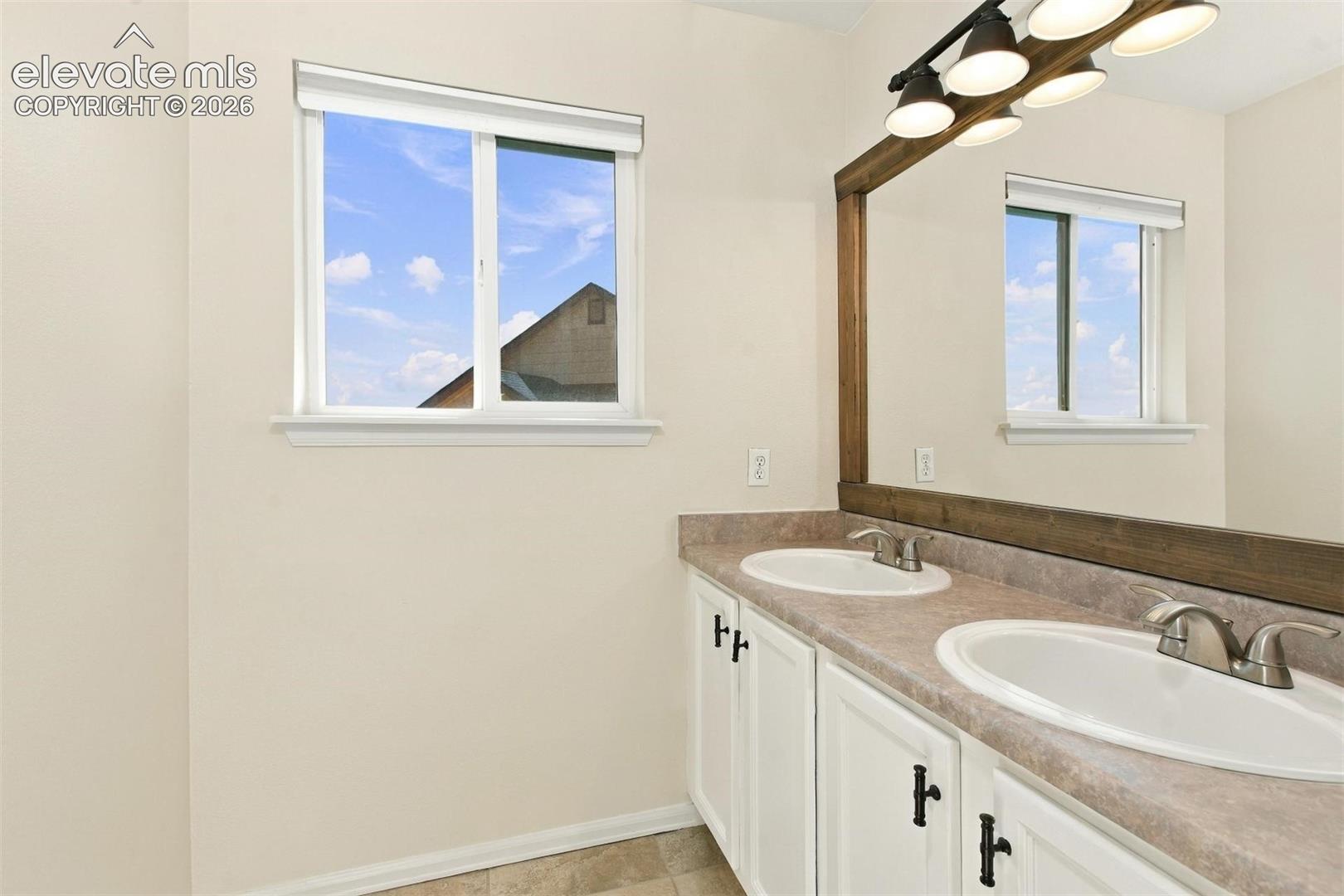 Listing photo 19 for 5263 Prairie Grass Lane