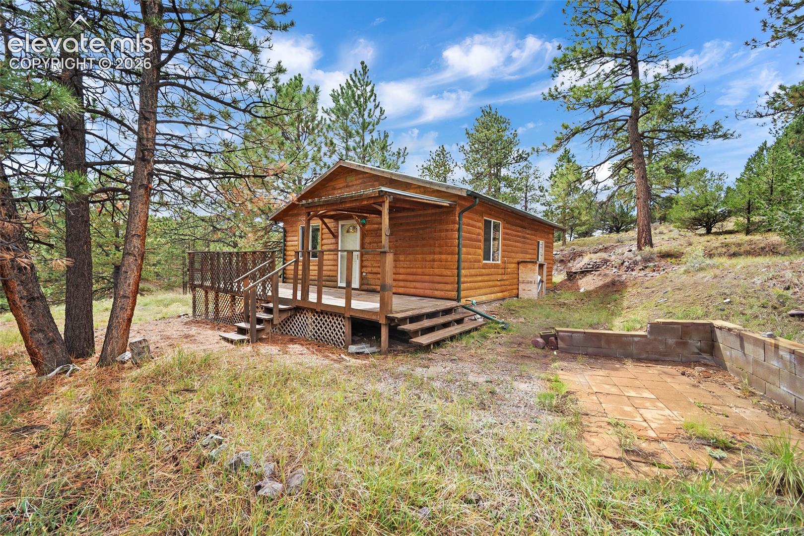 Listing photo 4 for 161 County Road 329 #A