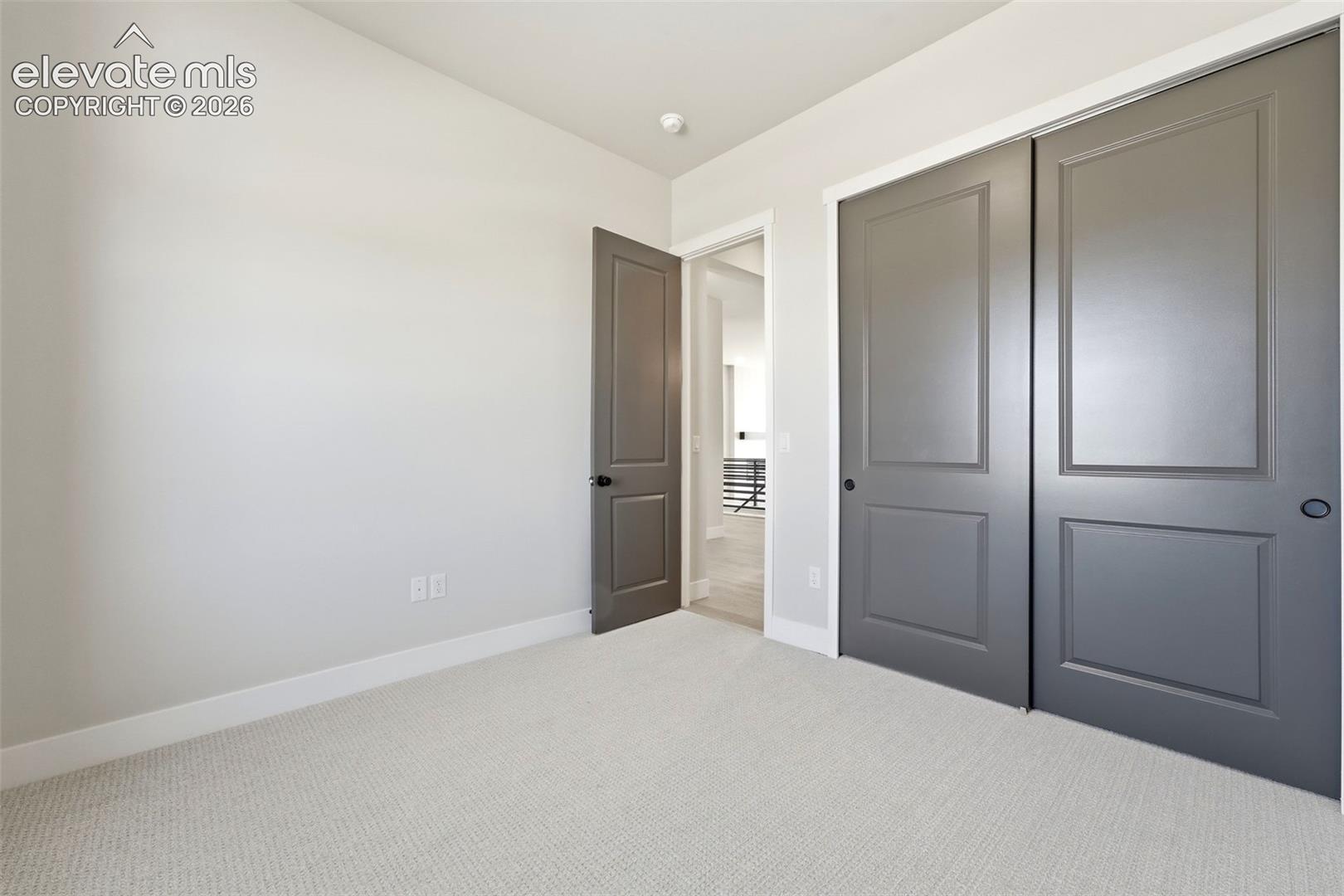 Listing photo 7 for 2429 Sangria Court
